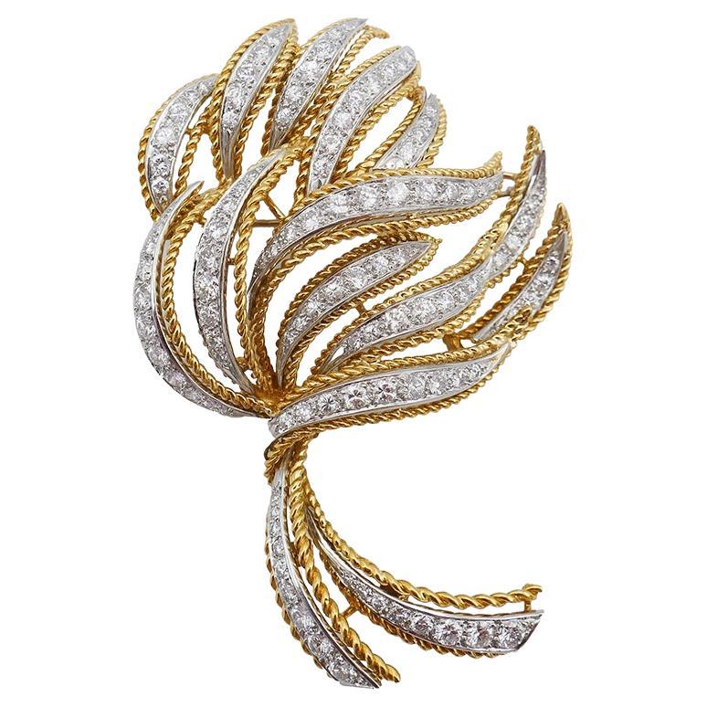 Vintage Brooch 18k Gold Diamond Flower Pin Estate Jewelry