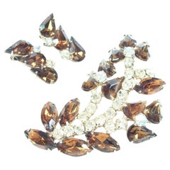 Broche et boucles d'oreilles demi-parure - fausse topaze et strass des années 1950