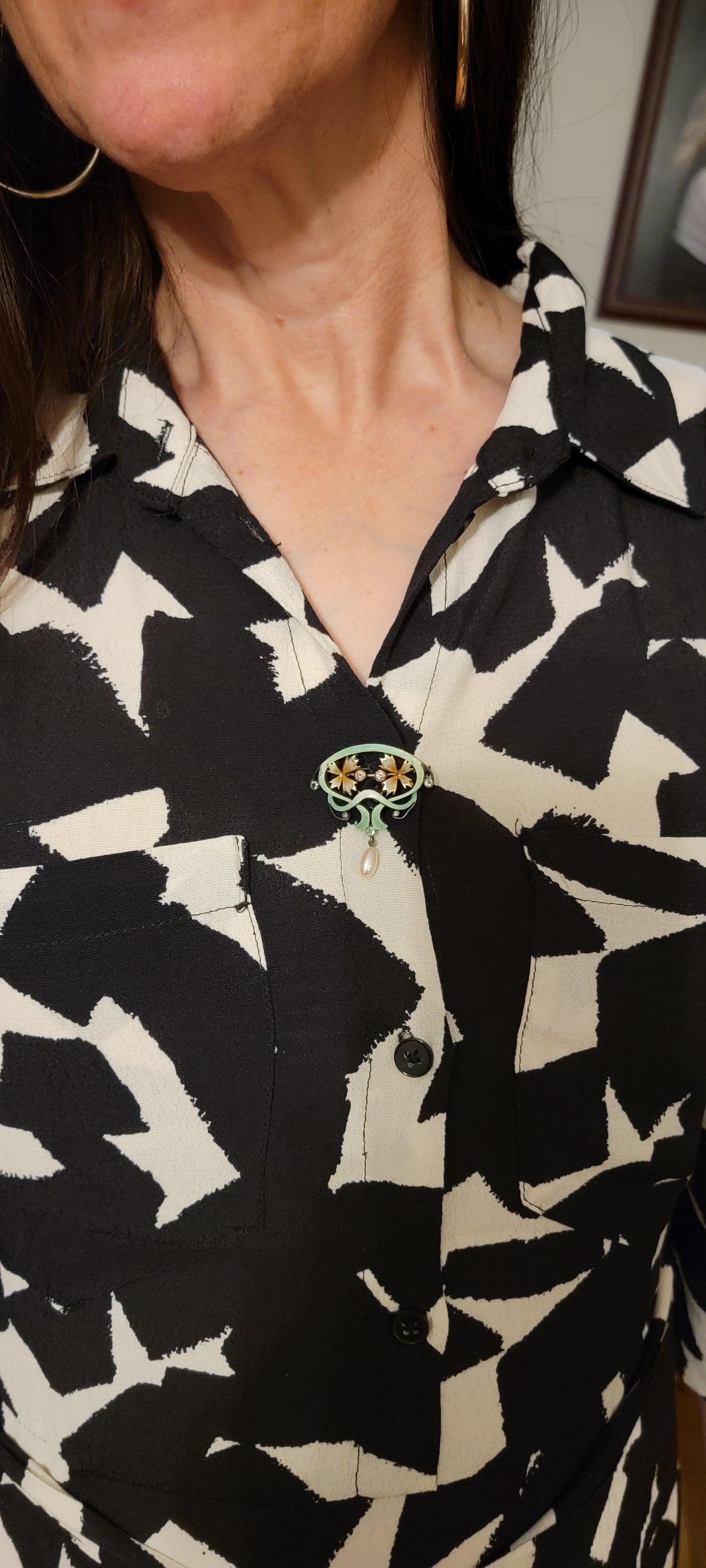 Broche broche nouveau 1910, collier émaillé en argent sterling et or 18 carats en vente 6