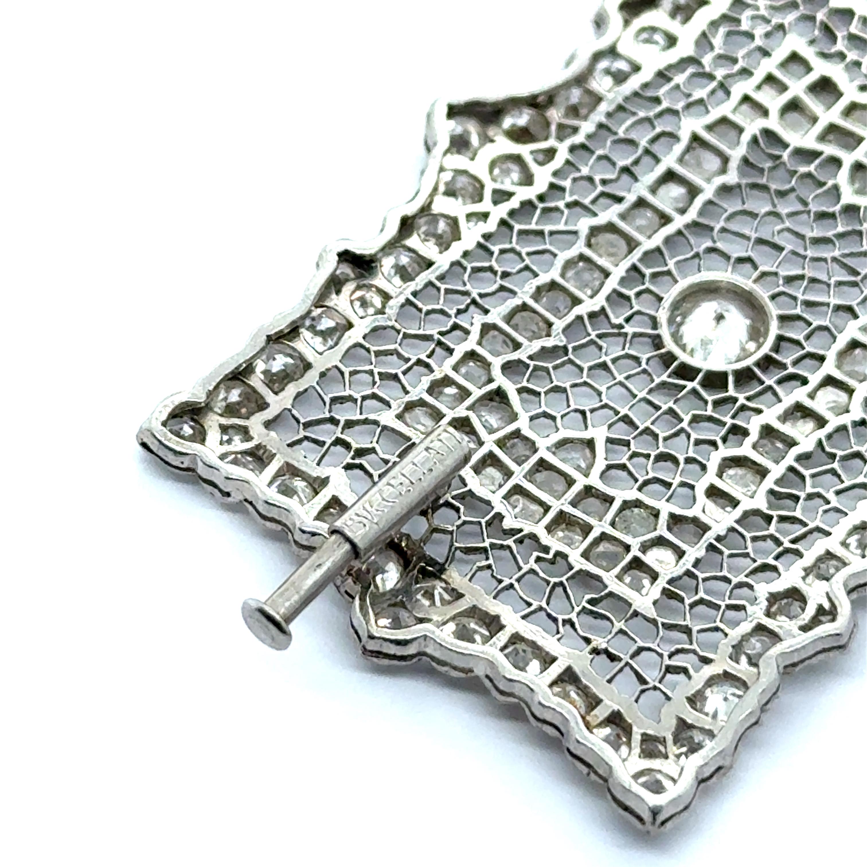 Vintage Brooch with Diamonds in Platinum by Buccellati For Sale 1