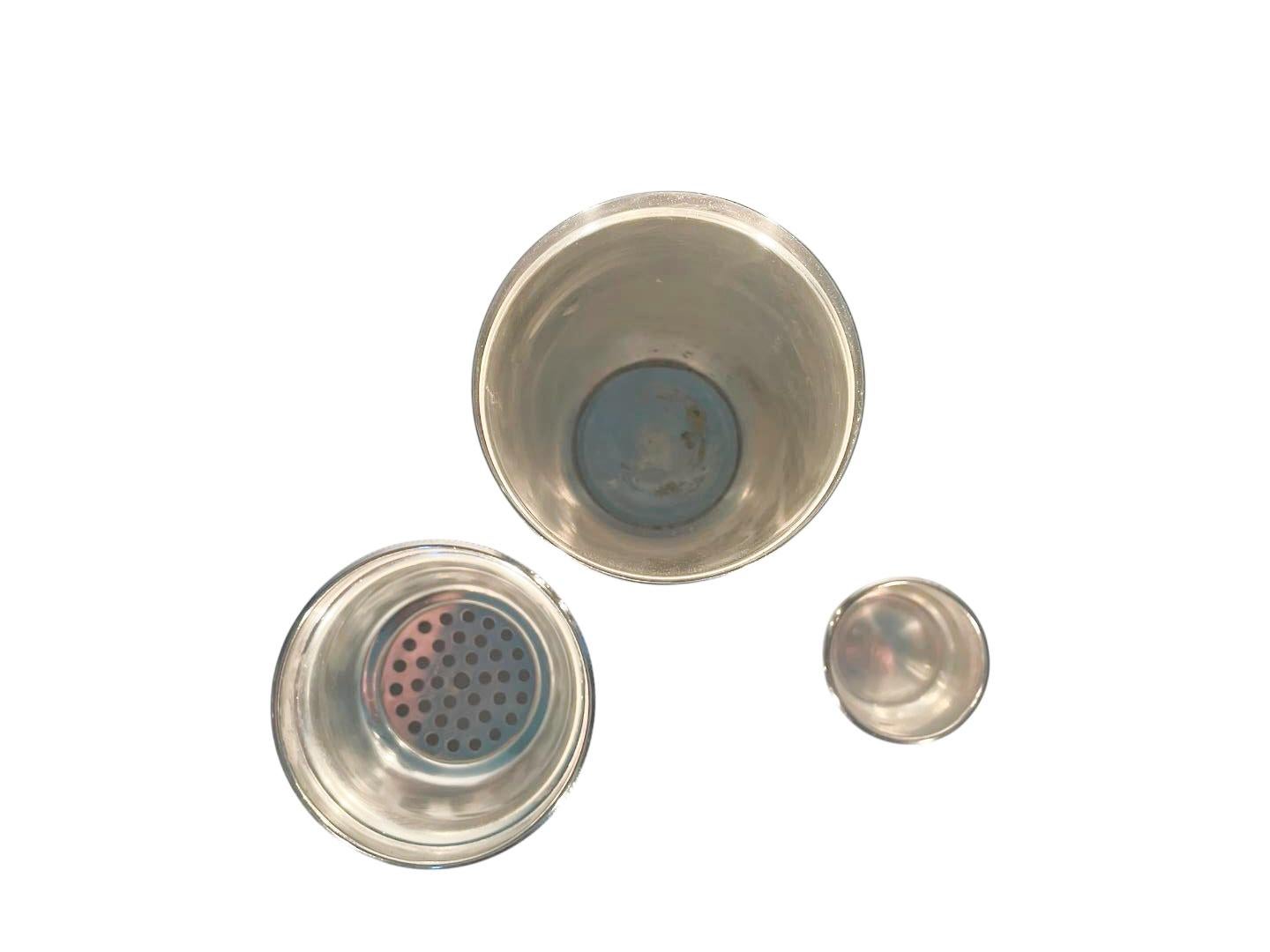 Vintage By. Set de voyage pour cocktails en argent et en verre dans un étui en cuir en vente 6