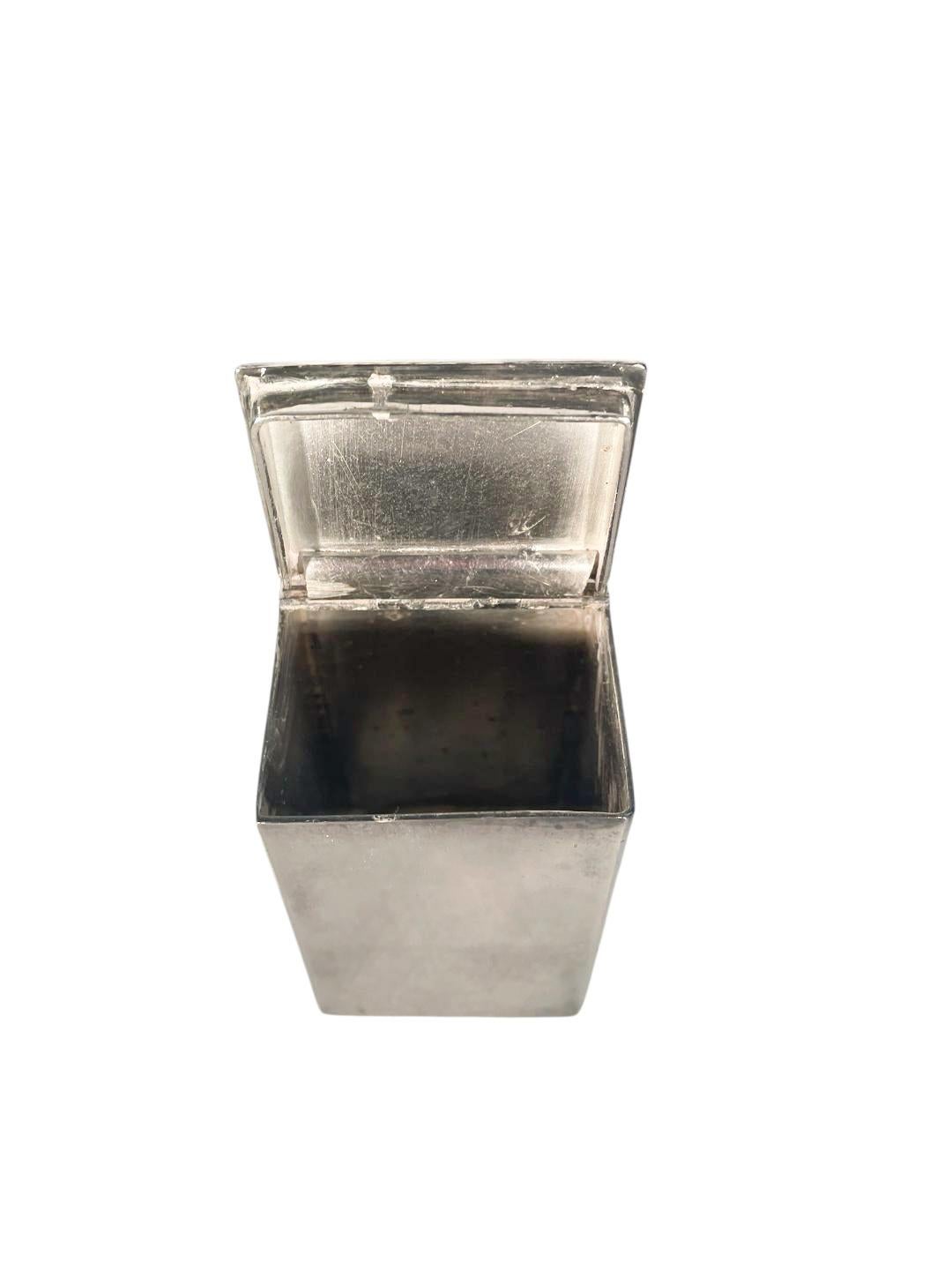Vintage By. Set de voyage pour cocktails en argent et en verre dans un étui en cuir en vente 13