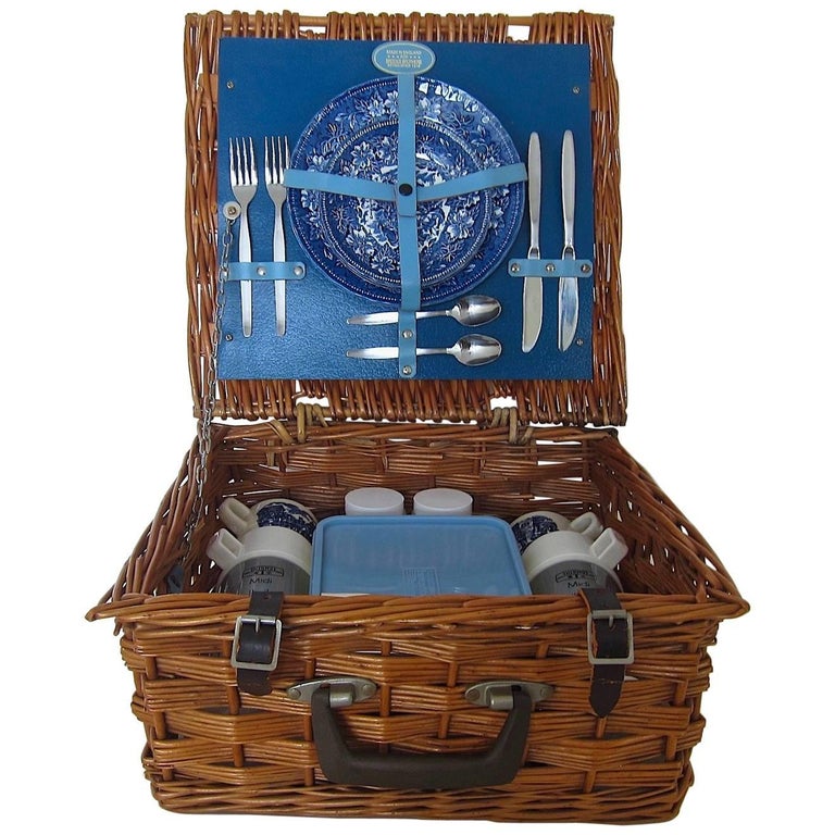 Vintage Brooks Brothers Picnic Set for Two from Brexton of England For