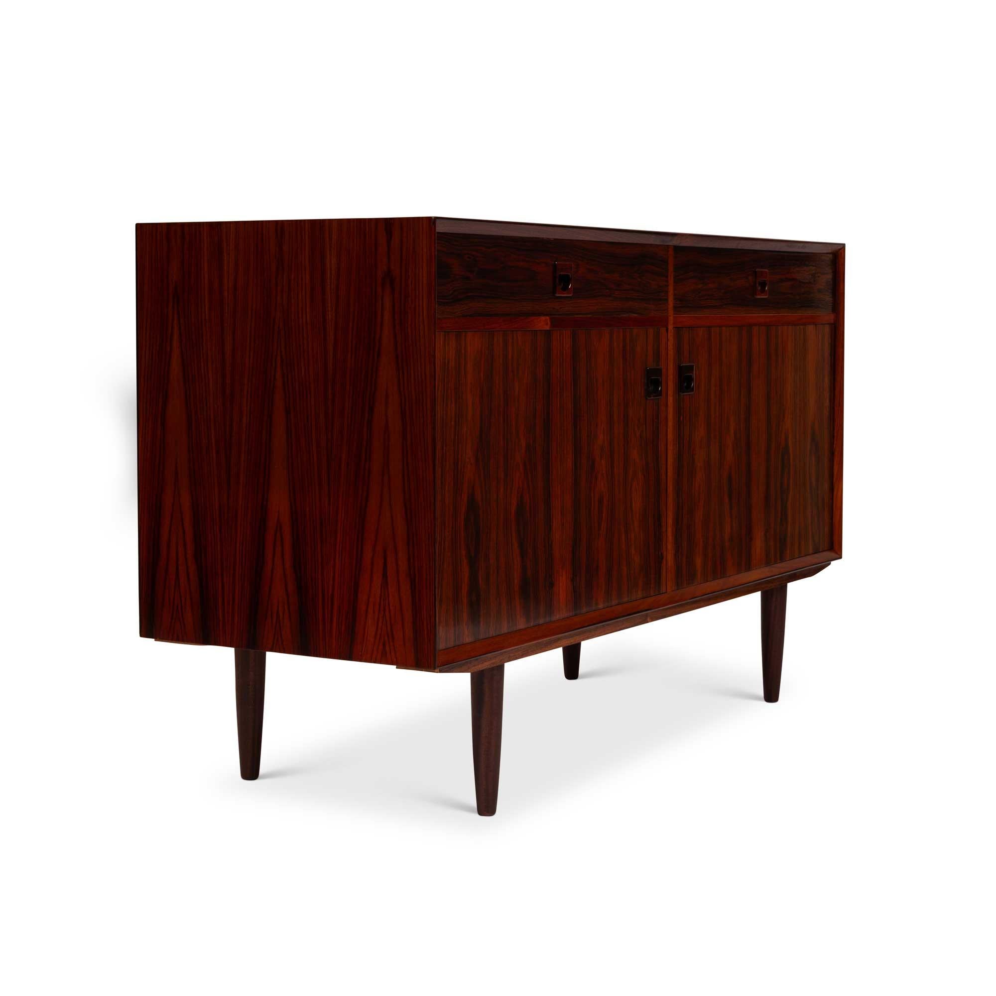 Mid-Century moderno Credenza d'epoca Brouer Møbelfabrik in legno di palissandro 1960s in vendita
