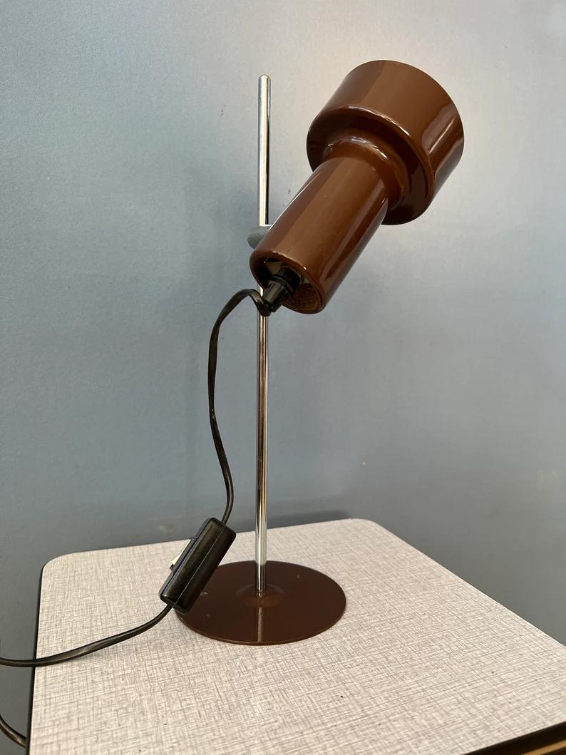 Vintage Brown Adjustable Space Age Desk Lamp, 1970s In Good Condition For Sale In ROTTERDAM, ZH