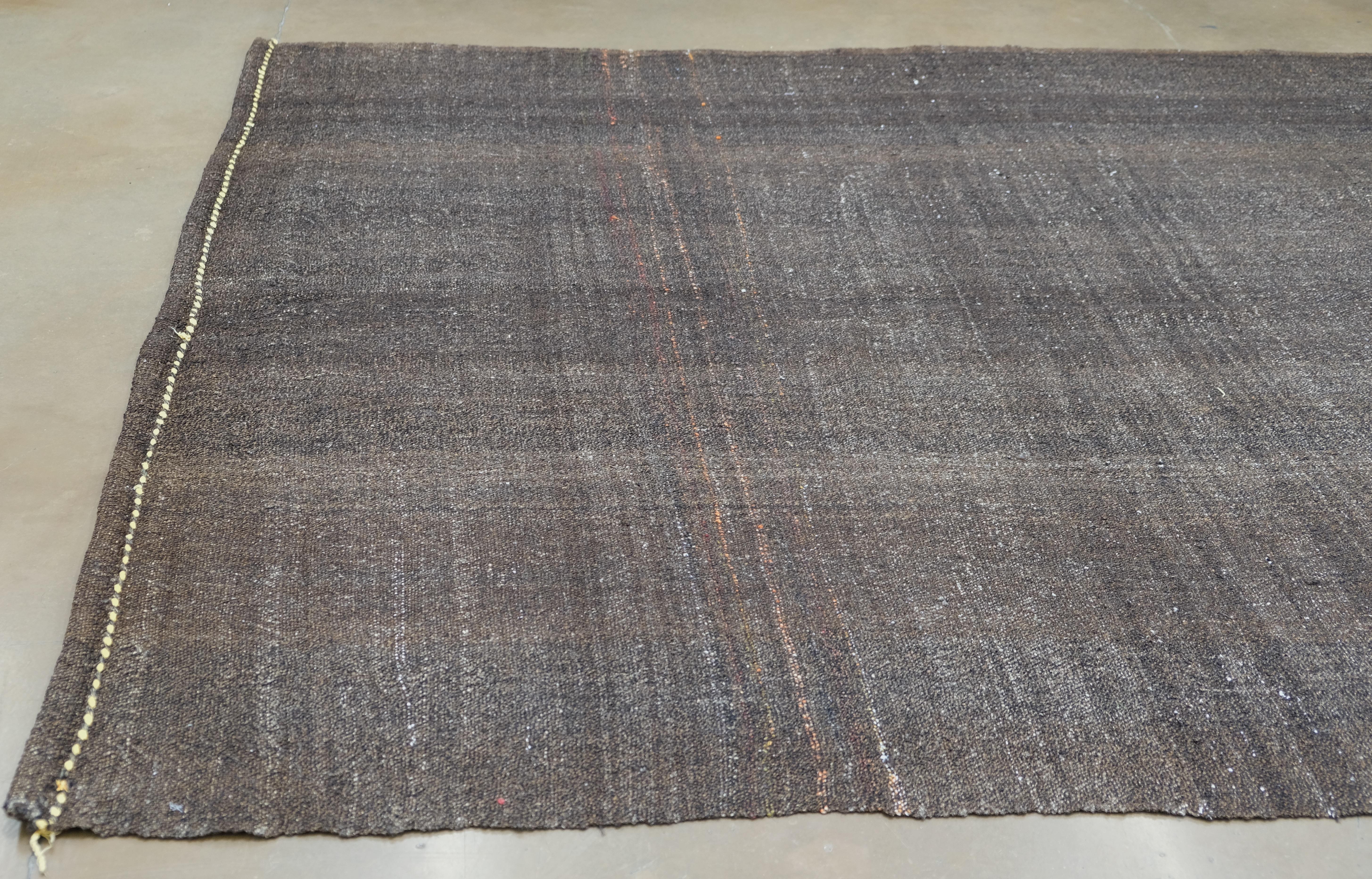 Moderno Tappeto vintage in canapa intrecciata a mano marrone e carbone 6'x12'6'' in vendita