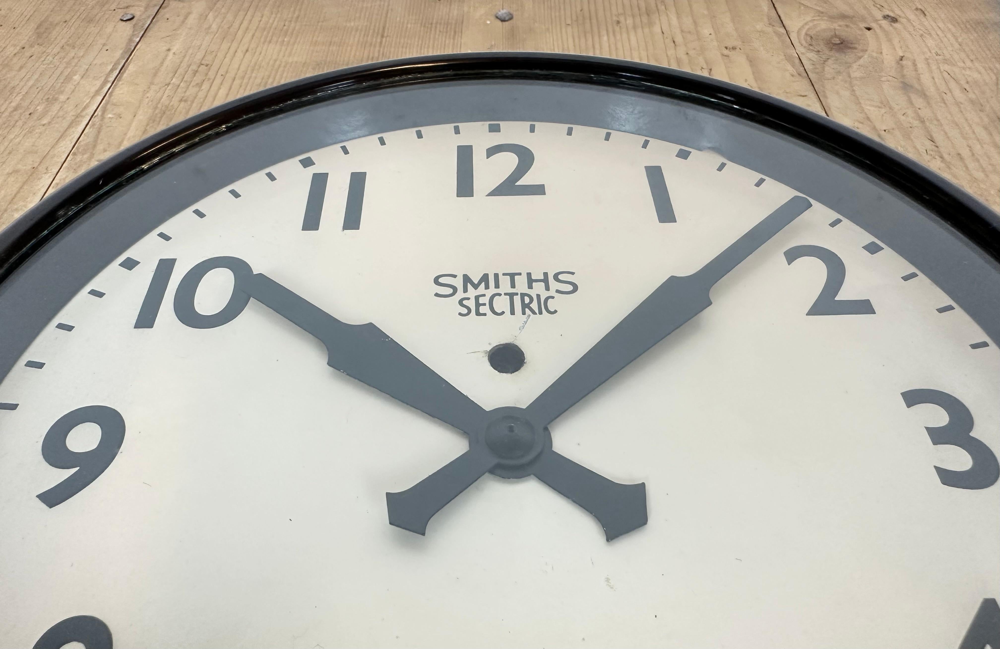 Glass Vintage Brown Bakelite Electric Wall Clock from Smiths Sectric, 1950s
