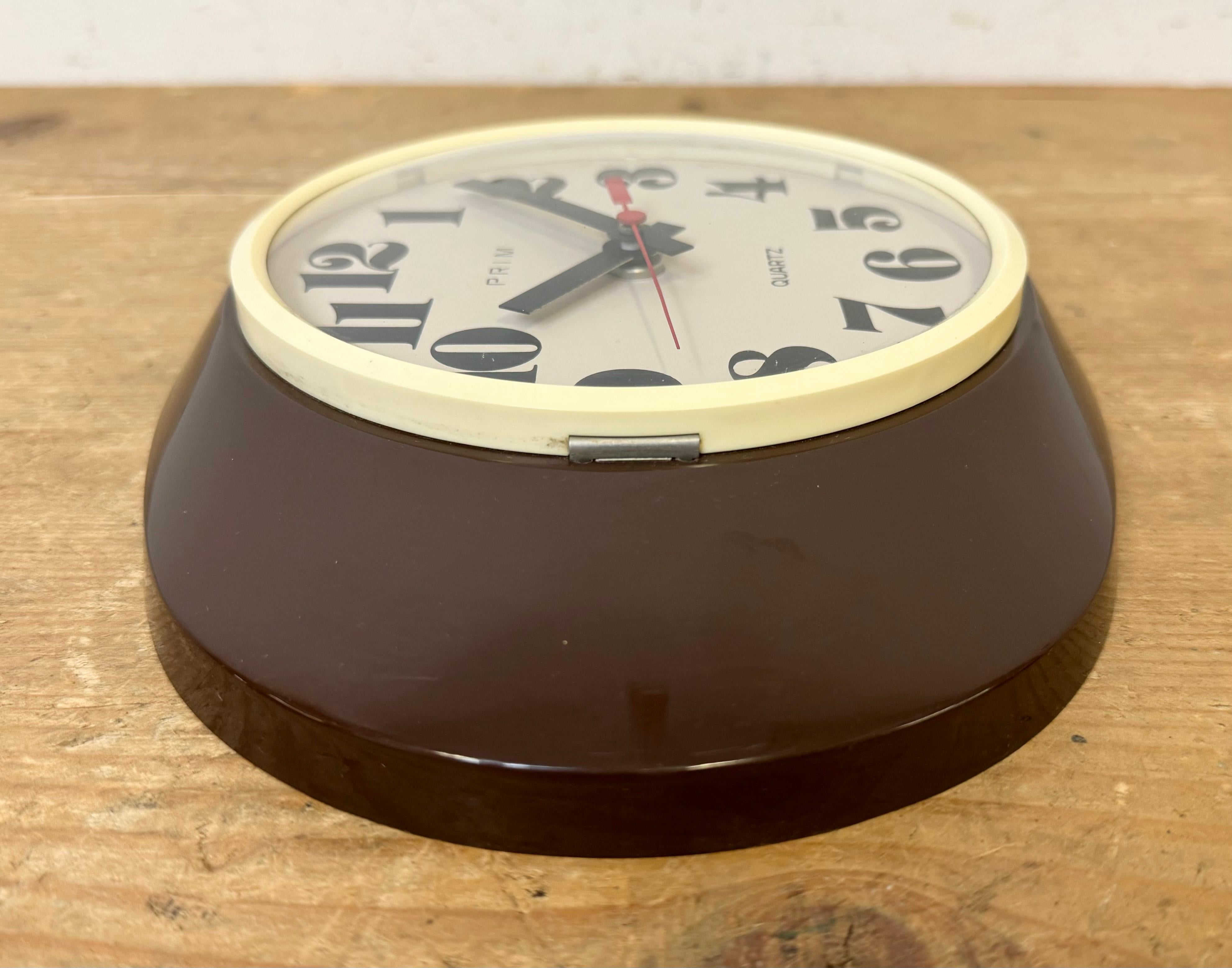 Vintage Brown Bakelite Wall Clock from Prim, 1970s For Sale 5