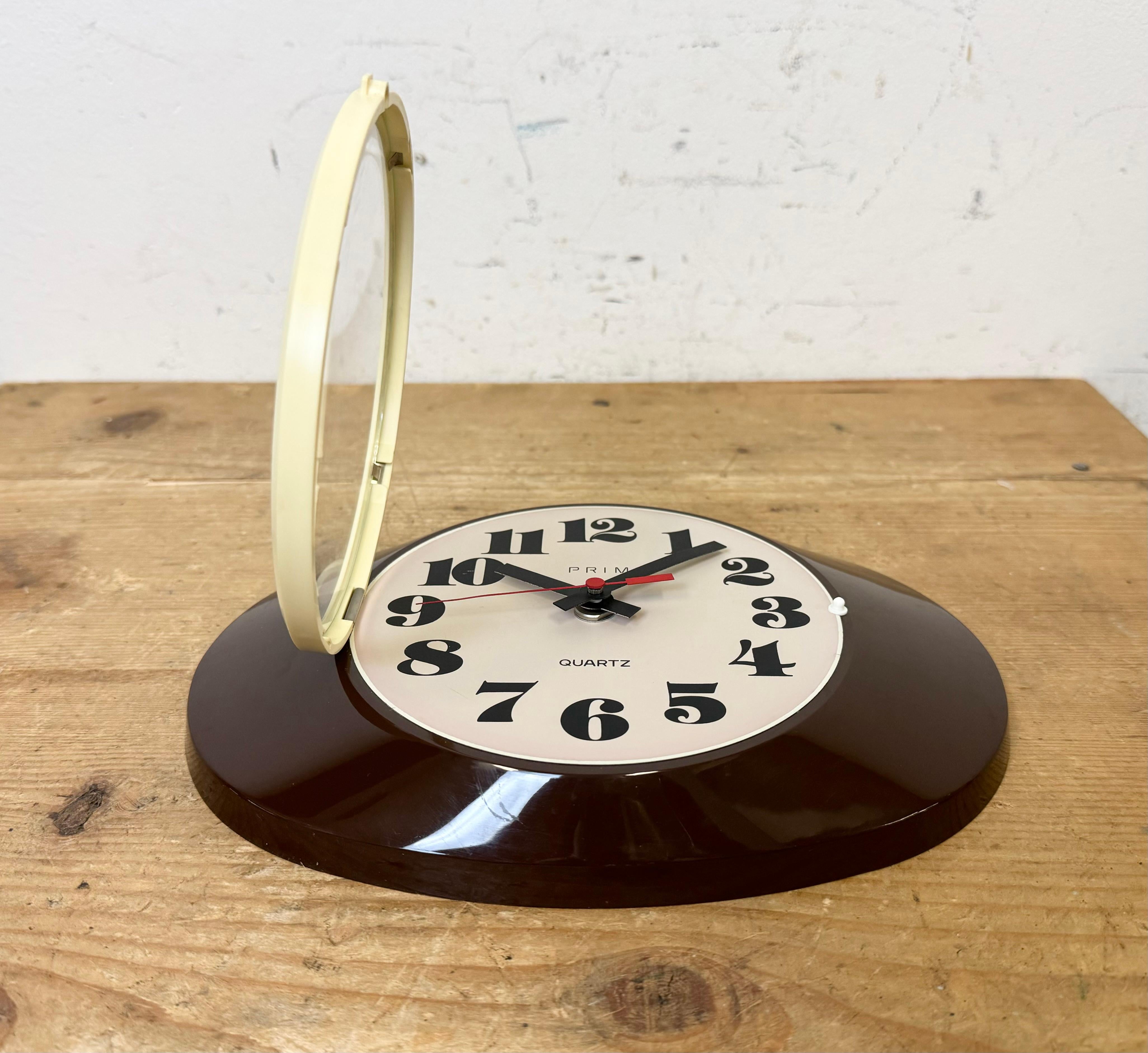 Vintage Brown Bakelite Wall Clock from Prim, 1970s For Sale 6
