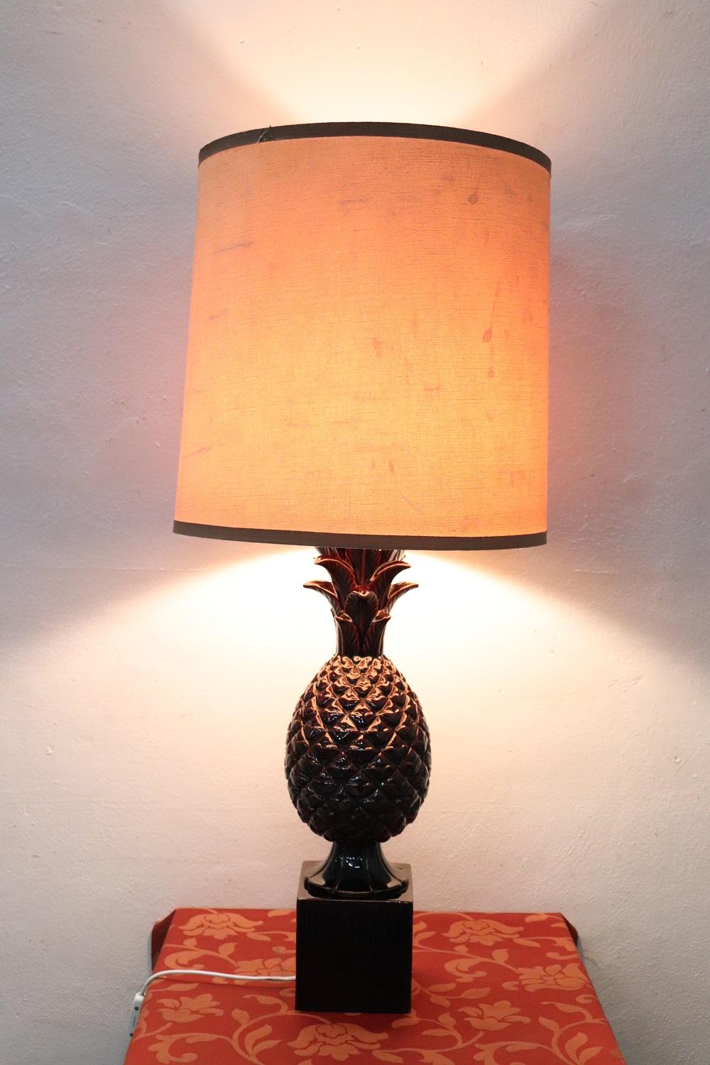 Beautiful pineapple table lamp, 1970s in brown color. This lamp is a true work of art.