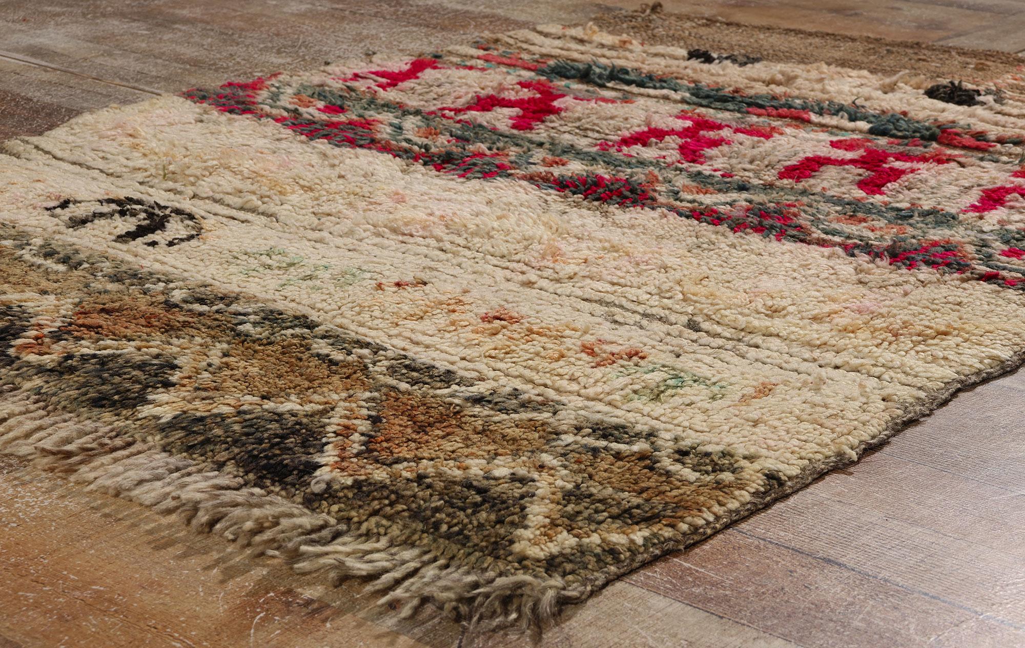 Brauner marokkanischer Boujad-Teppich im Vintage-Stil, rustikaler Boho-Chic trifft auf nomadischen Charme (20. Jahrhundert) im Angebot