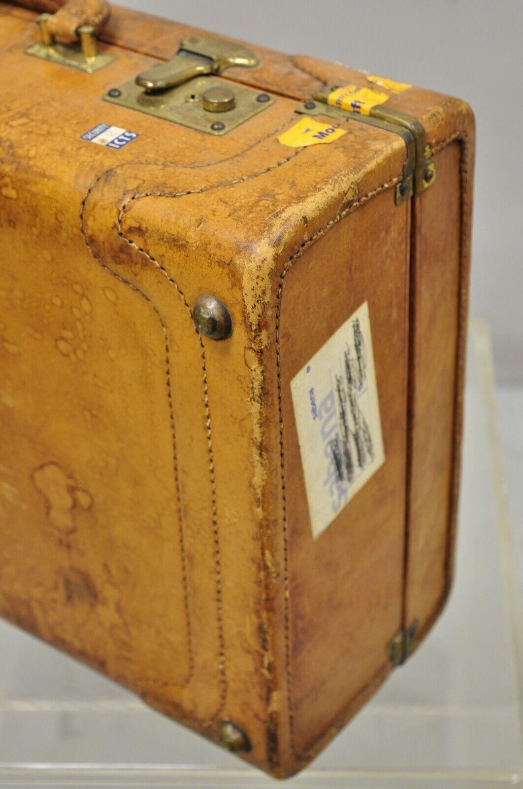 Vintage Brown Caramel Leather Hard Case Suitcase Luggage Trunk with Patina For Sale 2