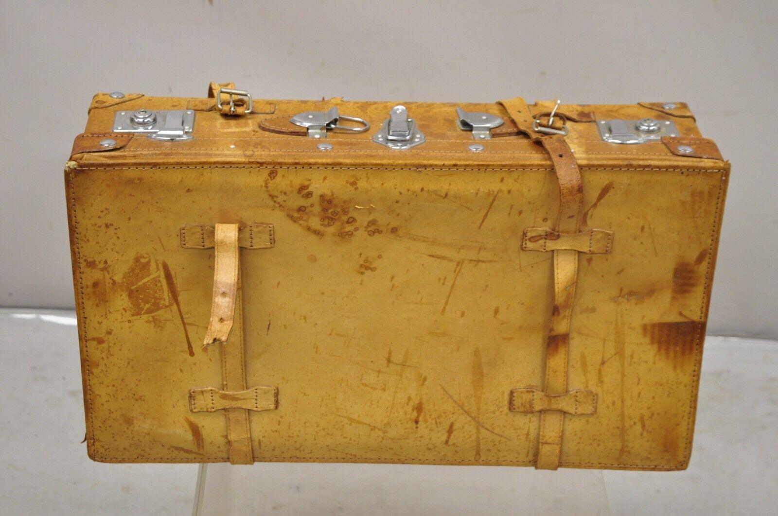 20th Century Vintage Brown Caramel Tan Leather Suitcase Luggage with Chrome Hardware