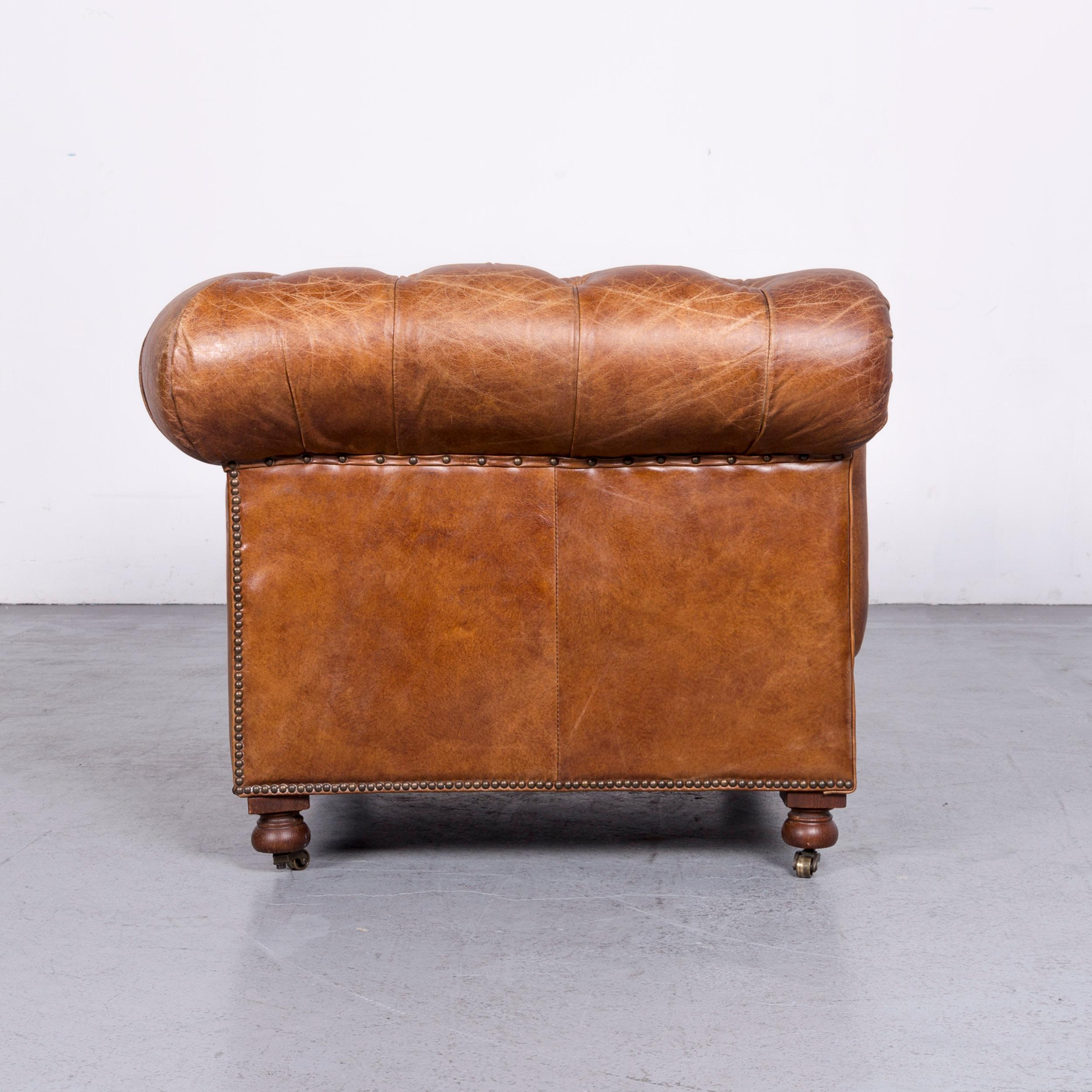 Vintage Brown Chesterfield Leather Armchair Buttoned Club Chair in Brown 1