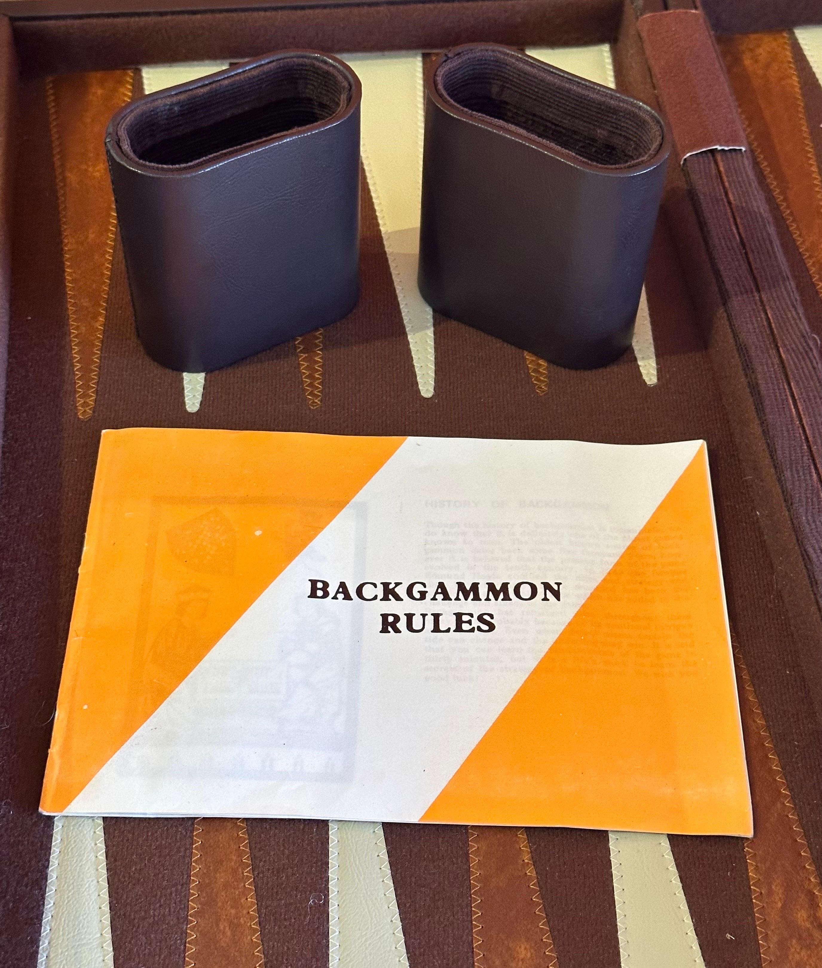 Vintage Brown Corduroy & Bakelite Backgammon Set 5