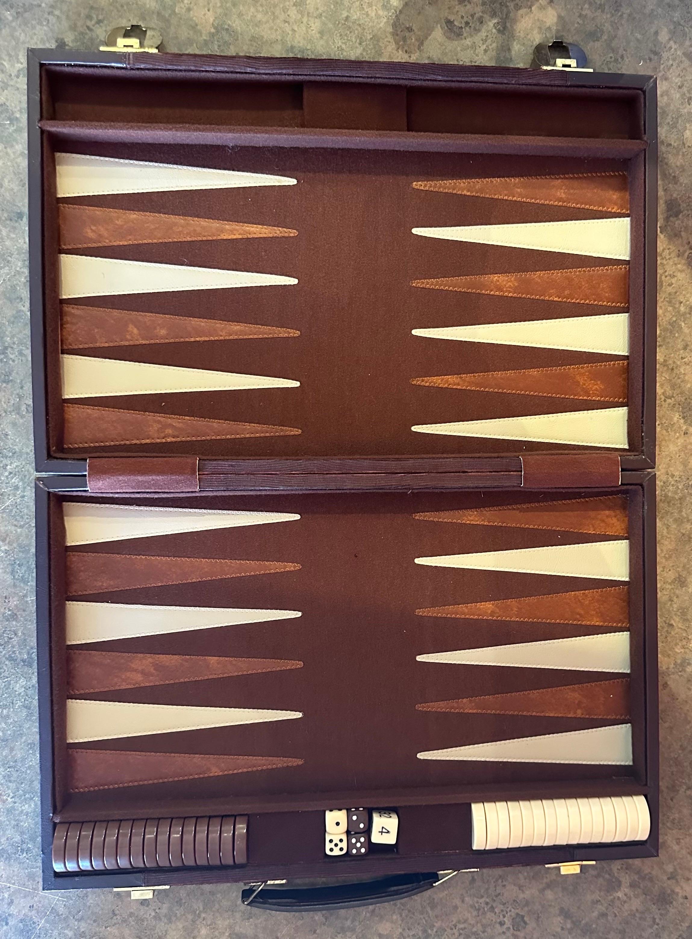 Vintage Brown Corduroy & Bakelite Backgammon Set 1