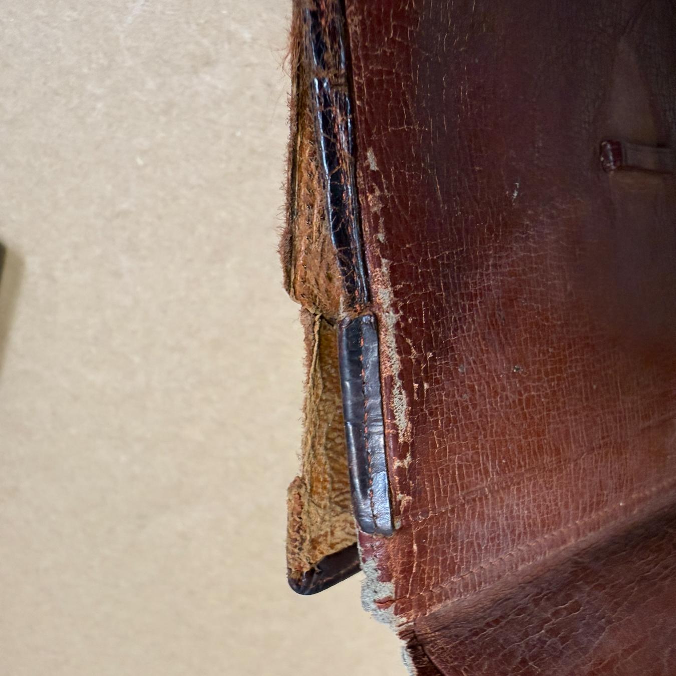 Distressed Brown Crocodile Wallet Italy For Sale 9