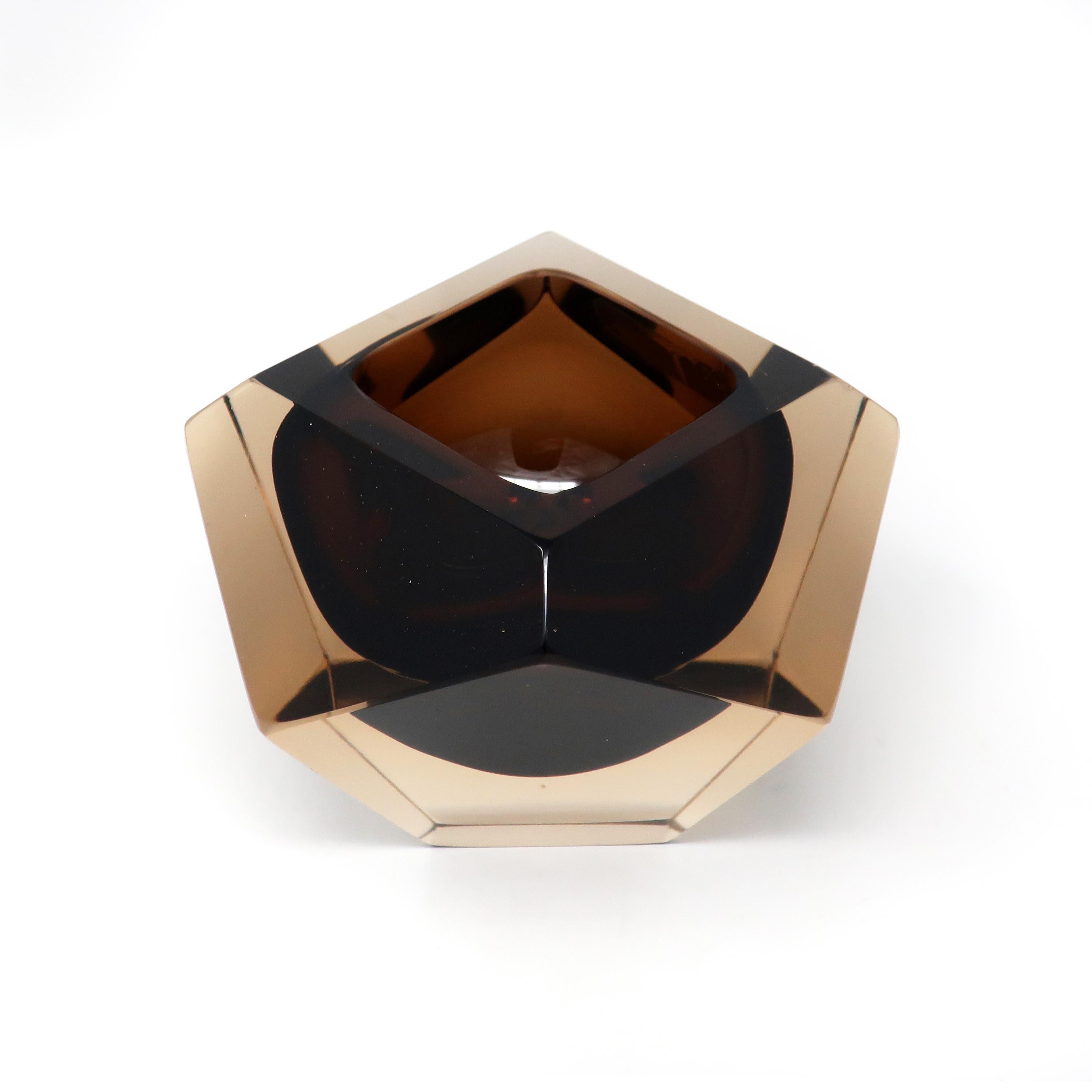 Vintage Brown Faceted Sommerso Ashtray by V. Nason In Good Condition In Brooklyn, NY