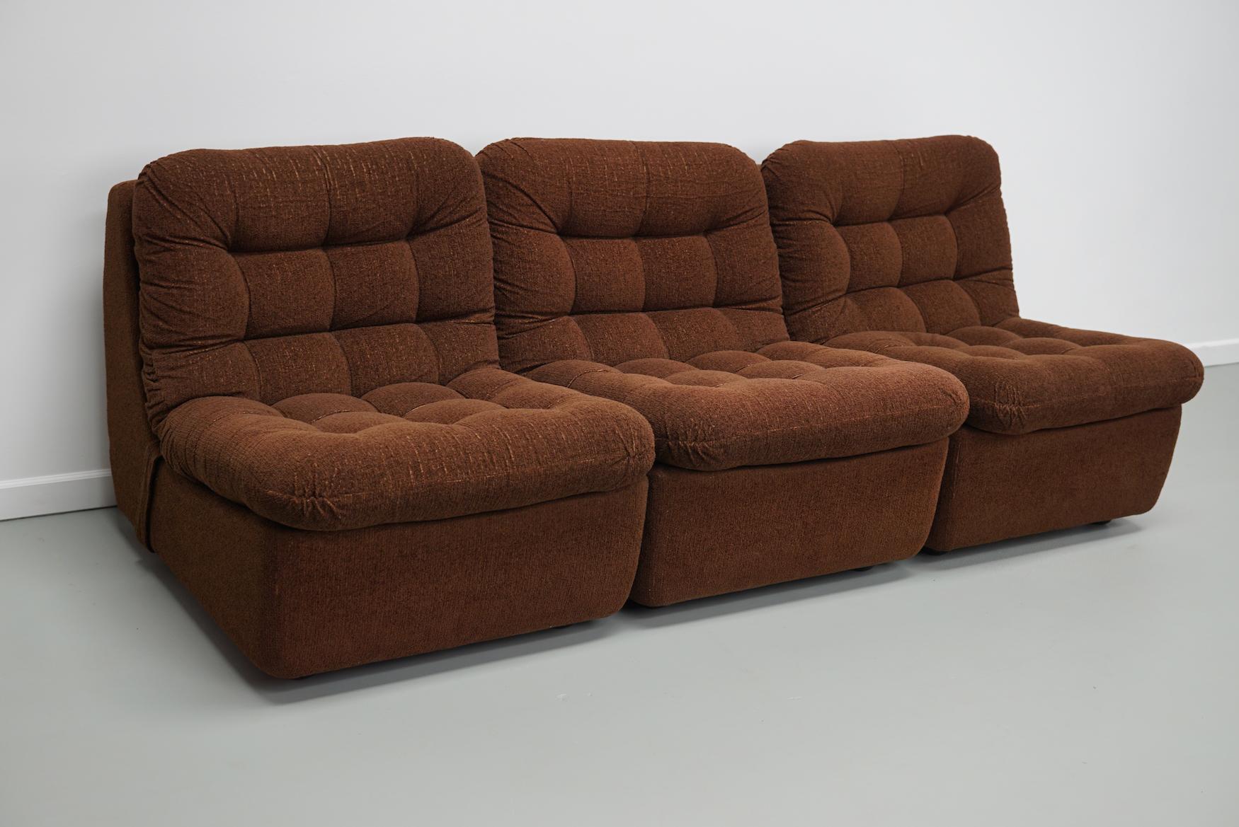 Mid-Century moderno Divano modulare tedesco vintage a 3 posti in Boucle, anni '70 in vendita