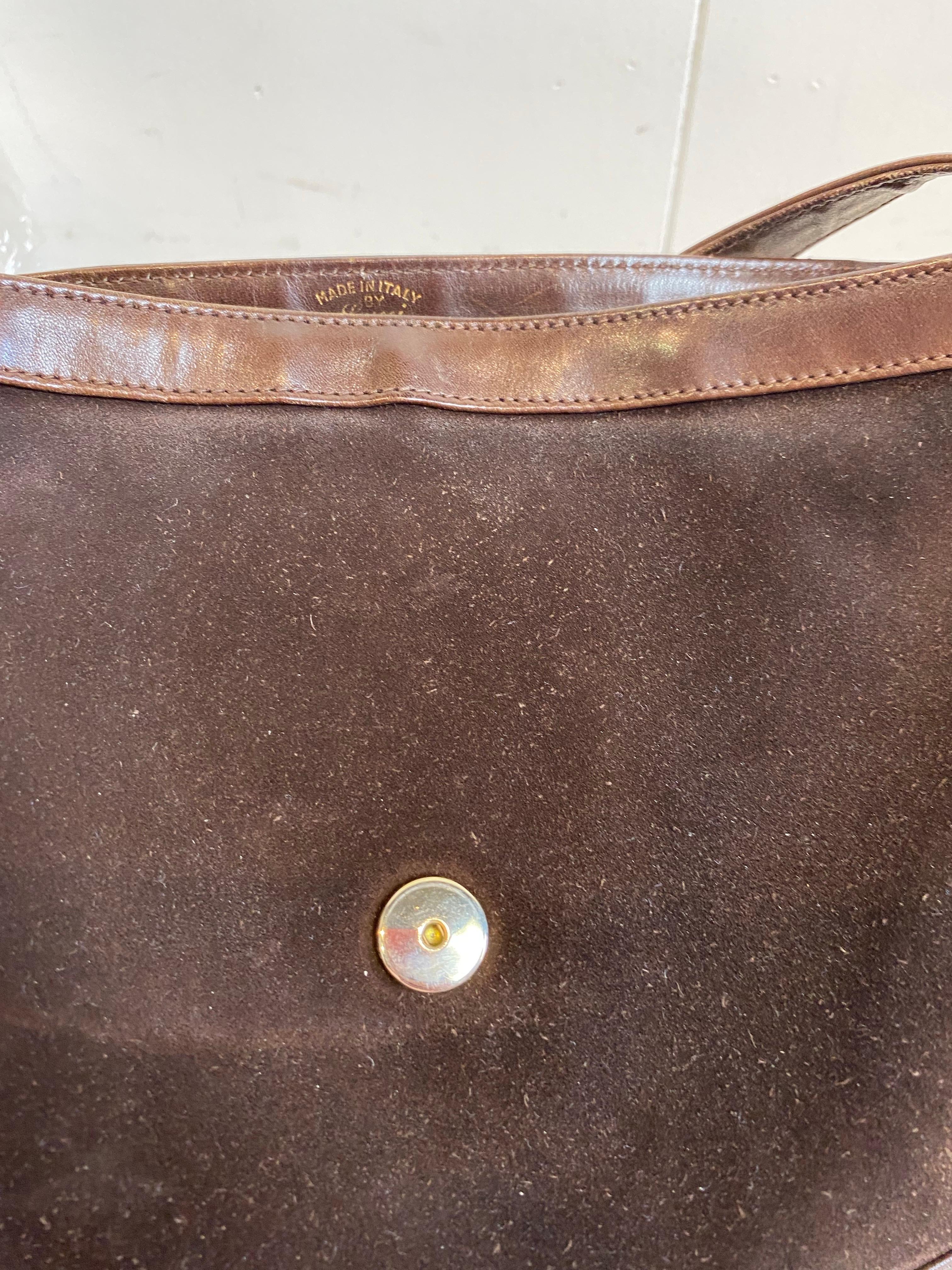 Bolso vintage marrón de Gucci. en venta 9