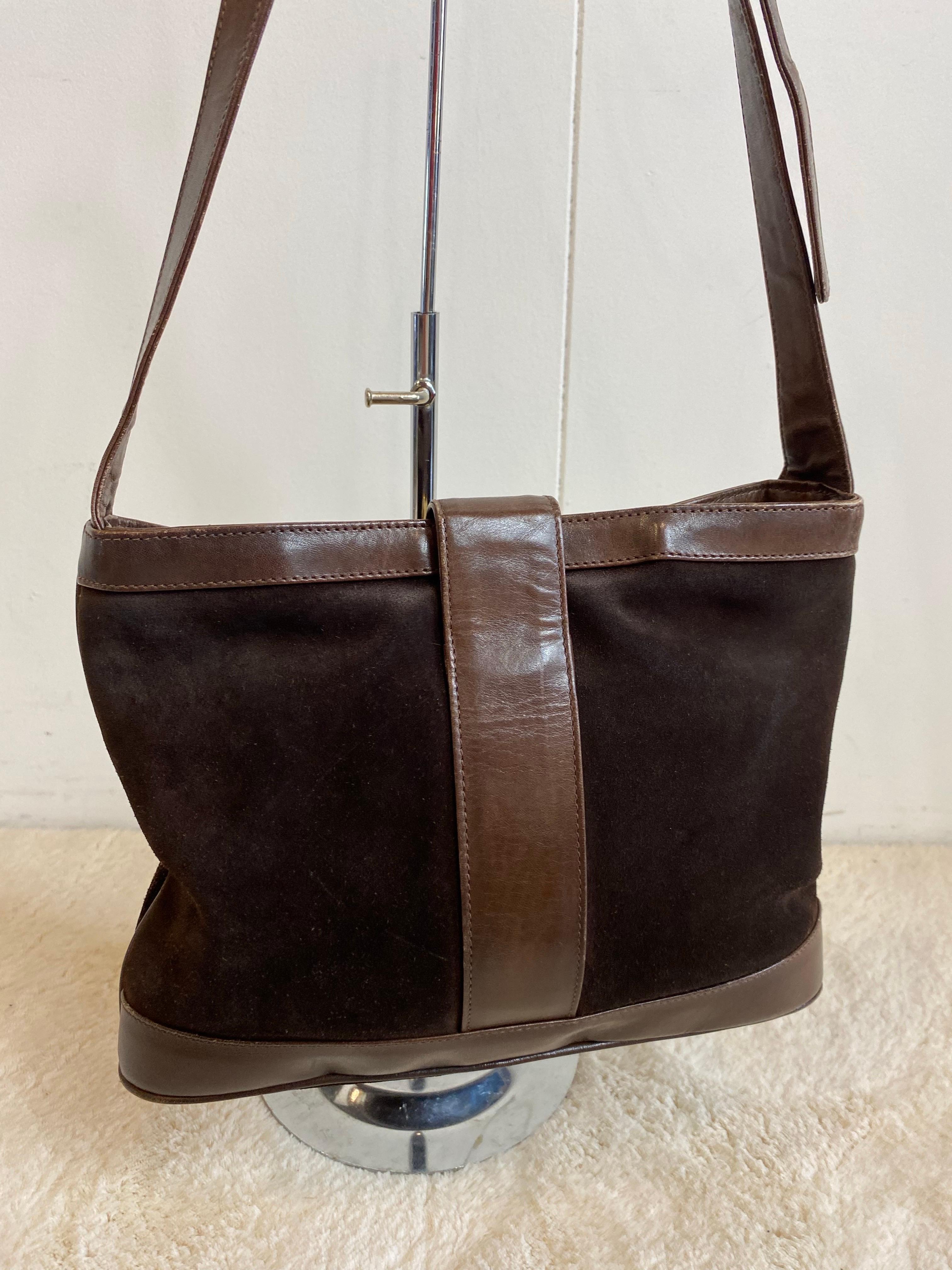 Bolso vintage marrón de Gucci. en venta 5