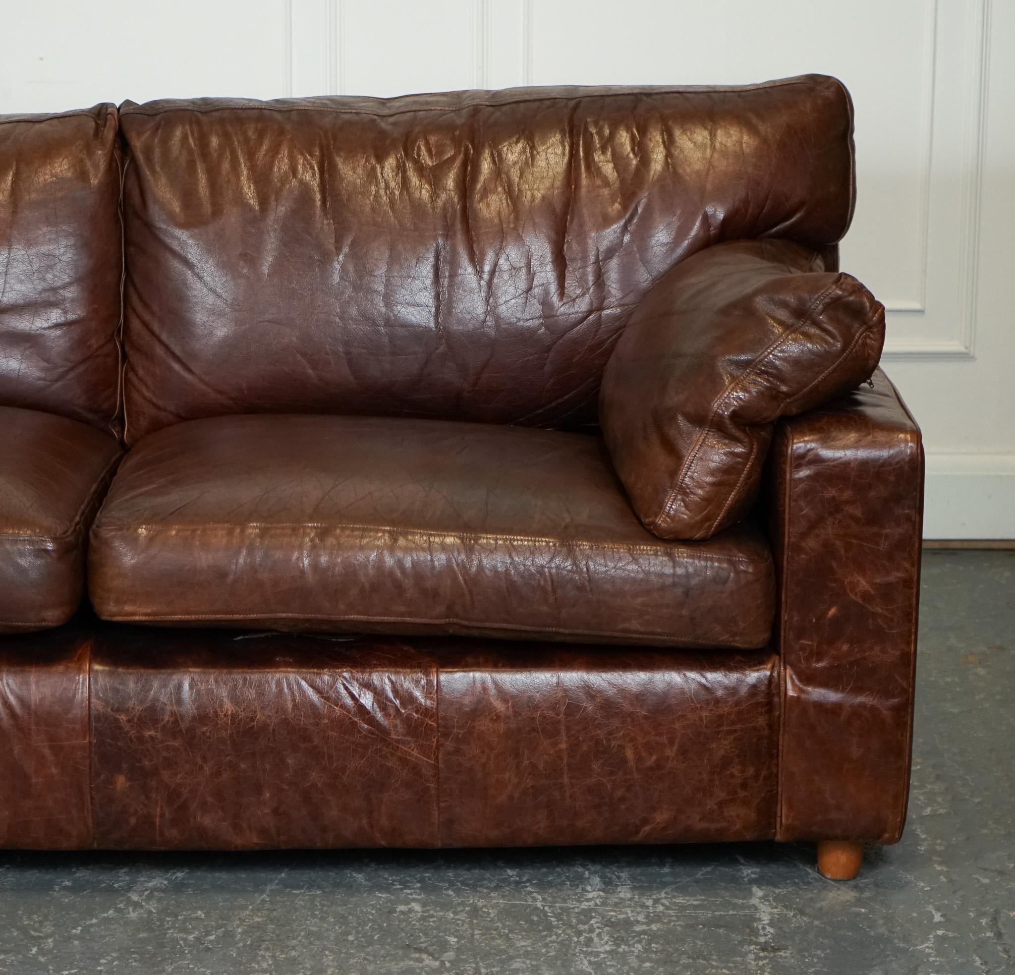 VINTAGE BROWN HERITAGE LEATHER 2 TO 3 SEATER SOFA MATCHING ARMCHAIRS AVAiLABLE In Good Condition In Pulborough, GB