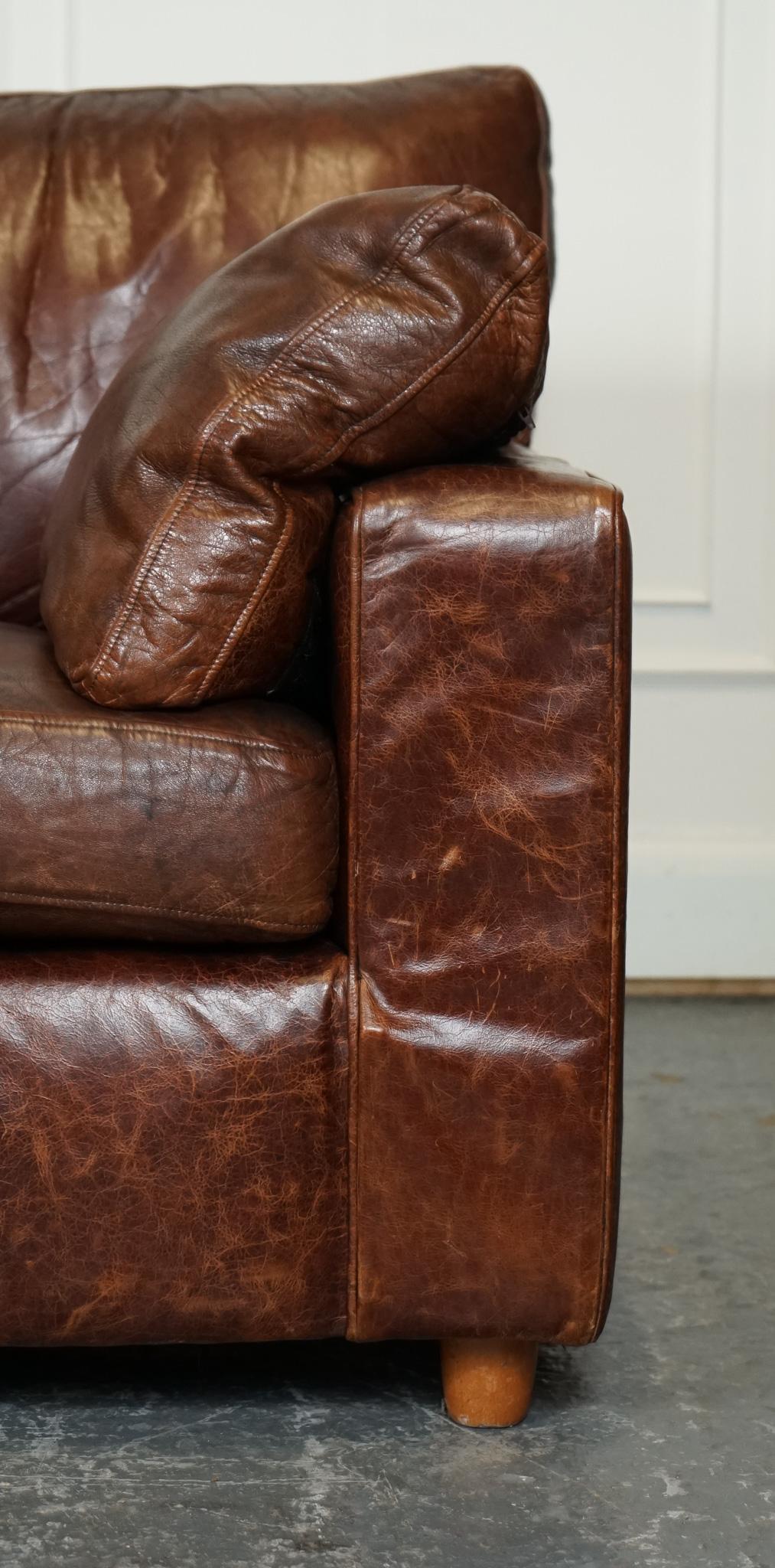 VINTAGE BROWN HERITAGE LEATHER 2 TO 3 SEATER SOFA MATCHING ARMCHAIRS AVAiLABLE 2
