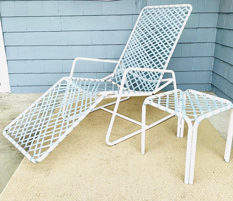 Vintage Brown Jordan Outdoor Patio Chaise Lounge For Sale at 1stDibs