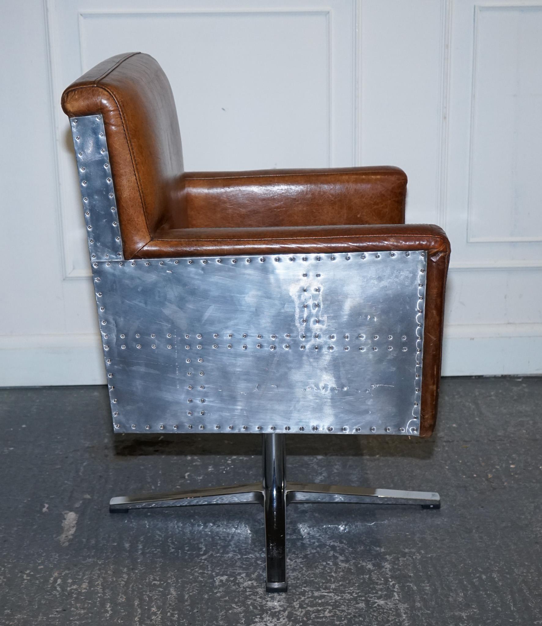 VINTAGE BROWN LEATHER AVIATOR METAL SWIVEL OFFICE CAPTAINS ARMCHAiR For Sale 3