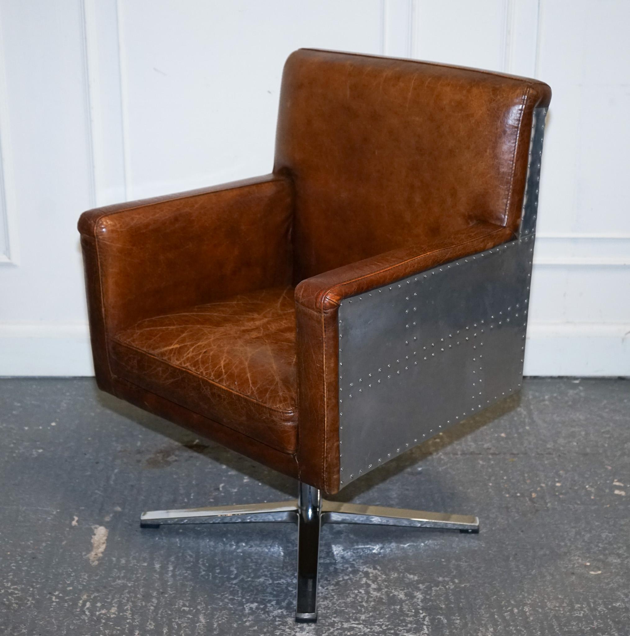 VINTAGE BROWN LEATHER AVIATOR METAL SWIVEL OFFICE CAPTAINS ARMCHAiR For Sale 7