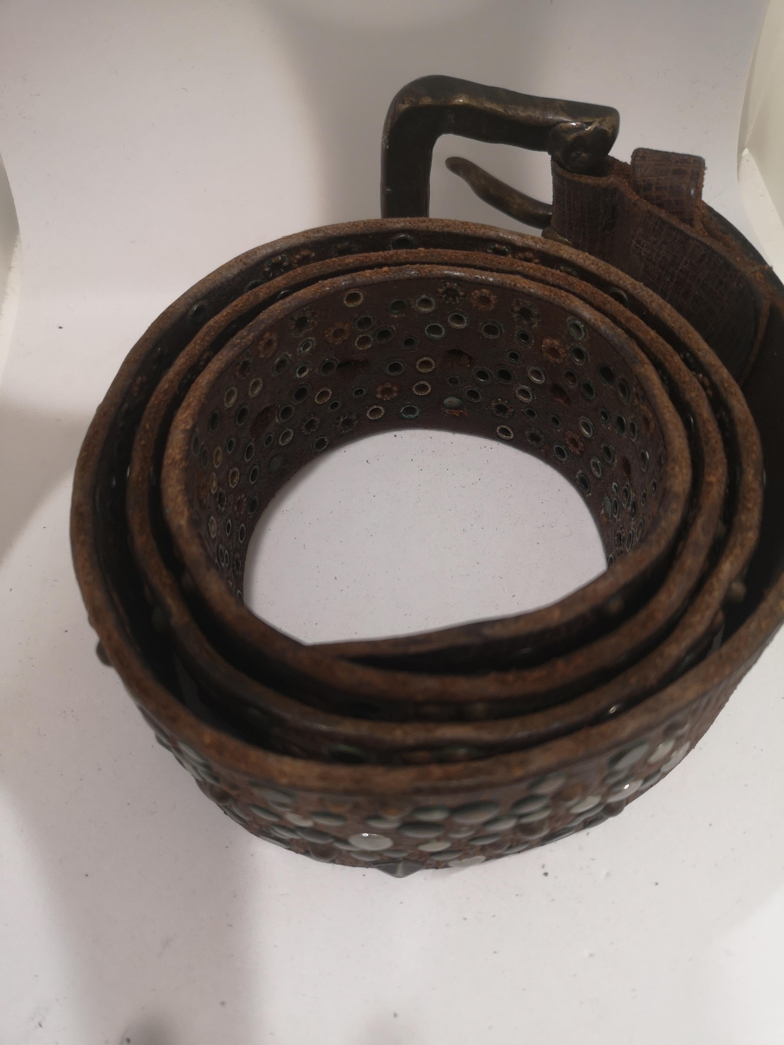 Vintage brown leather belt
total lenght 120 cm