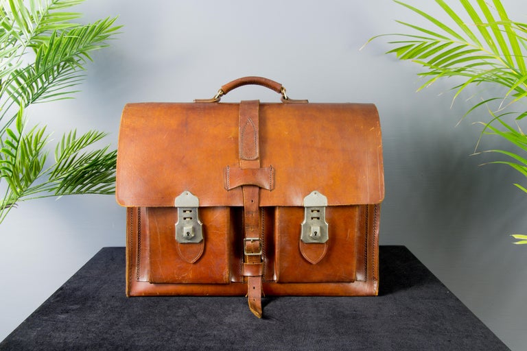 Vintage Brown Leather Briefcase Bag with Cheney Locks For Sale at 1stDibs