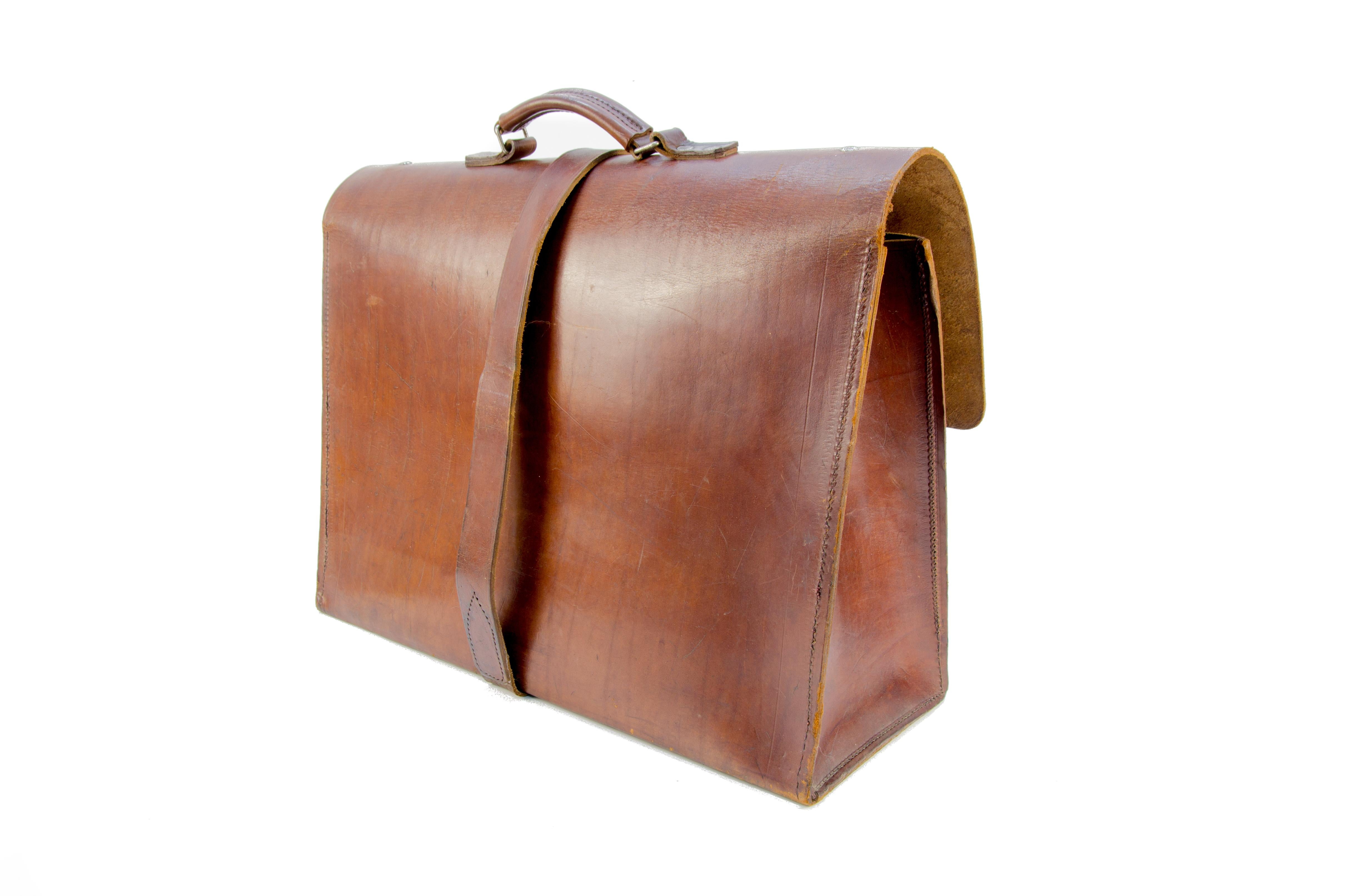 Mid-20th Century Vintage Brown Leather Briefcase Bag with Cheney Locks
