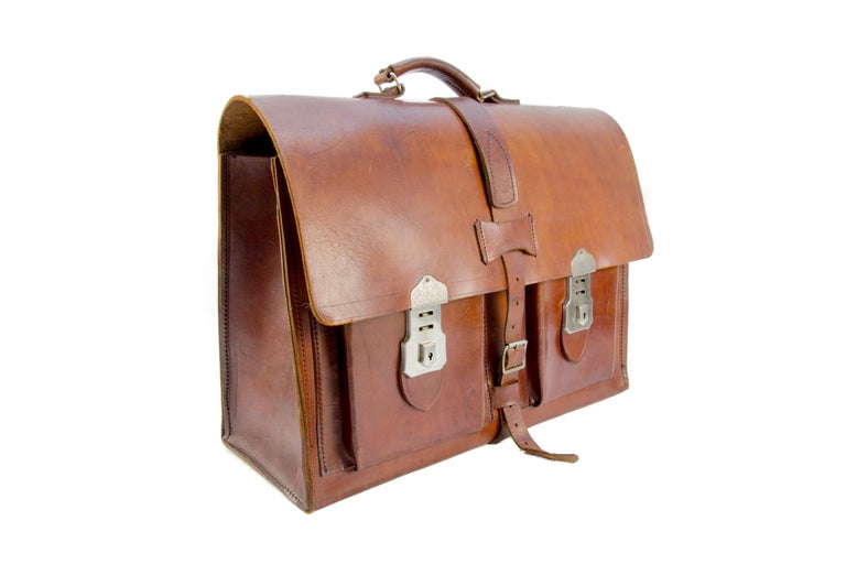 Vintage Brown Leather Briefcase Bag with Cheney Locks For Sale at 1stdibs
