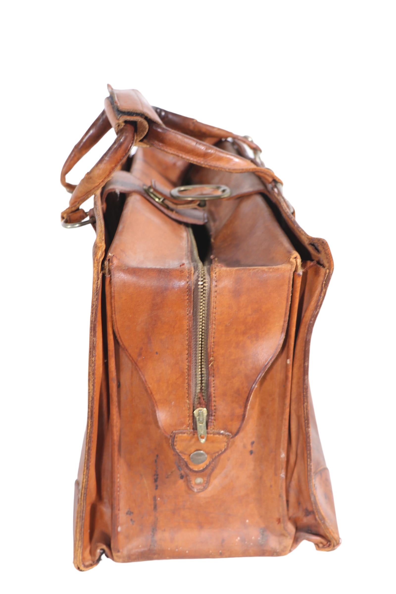 Metal Vintage Brown Leather Carry Bag Suitcase 