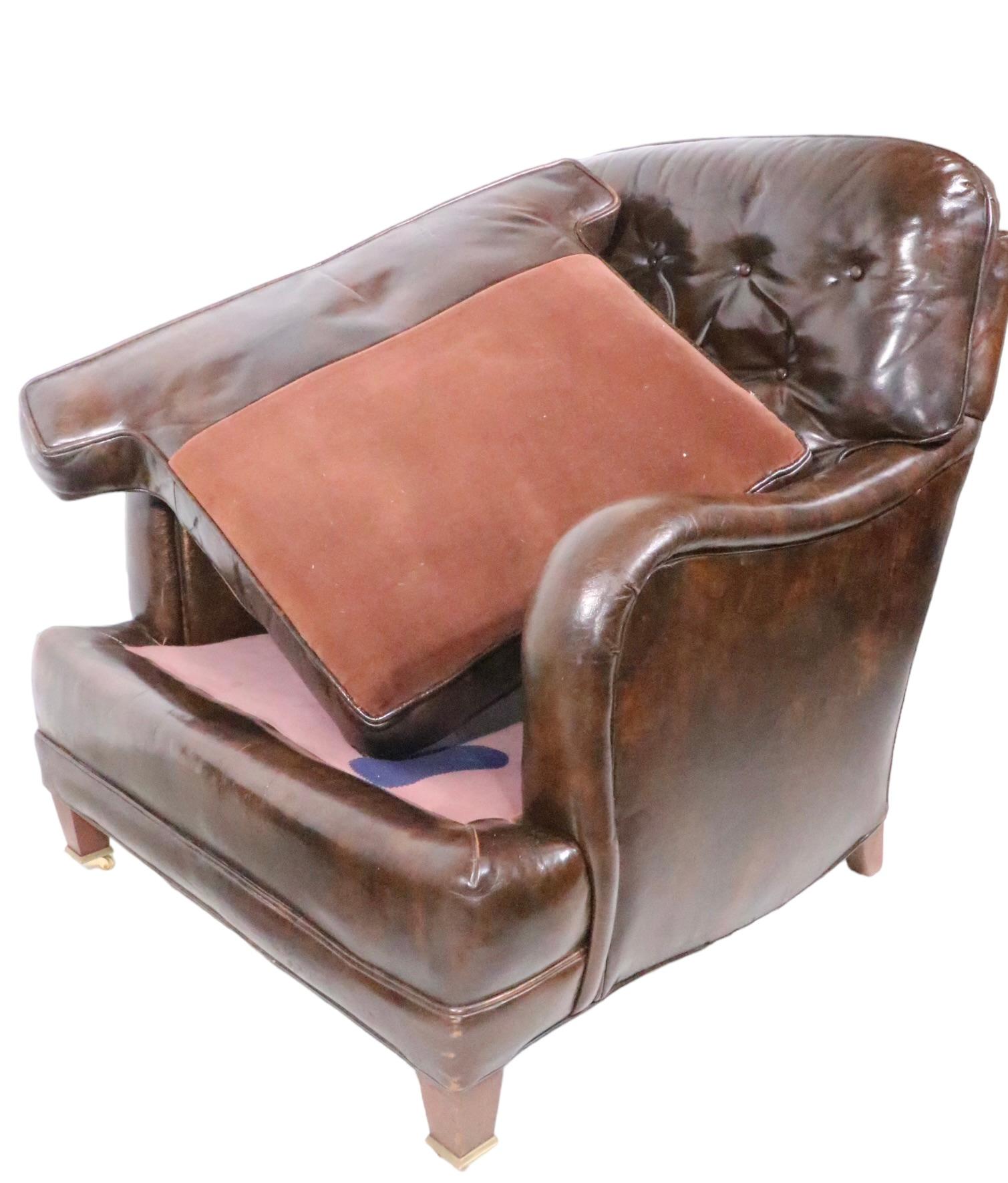 Vintage Brown Leather Club Chair and Ottoman  9