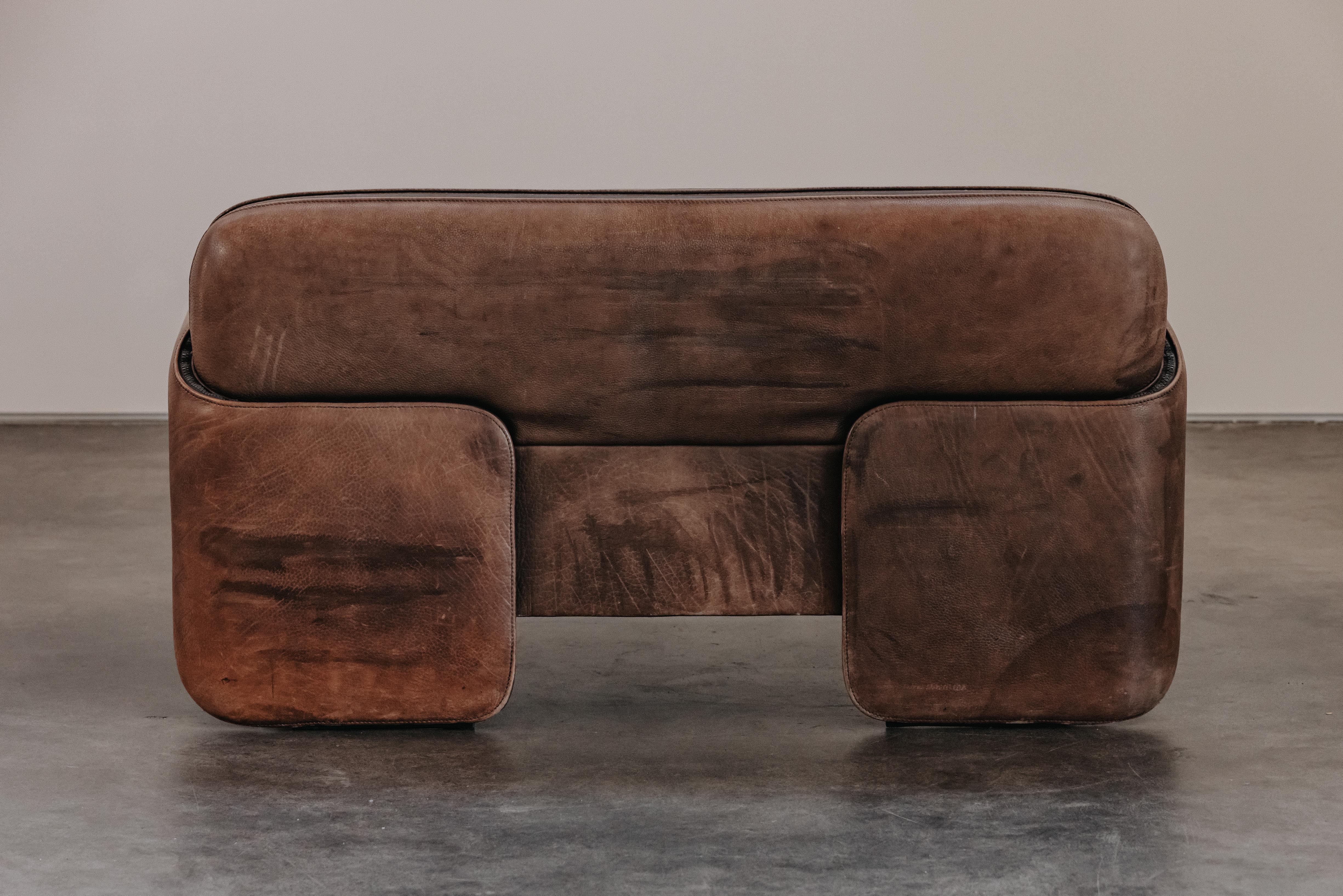 Vintage Brown Leder De Sede DS125 Sofa aus der Schweiz, Circa 1970 im Angebot 1