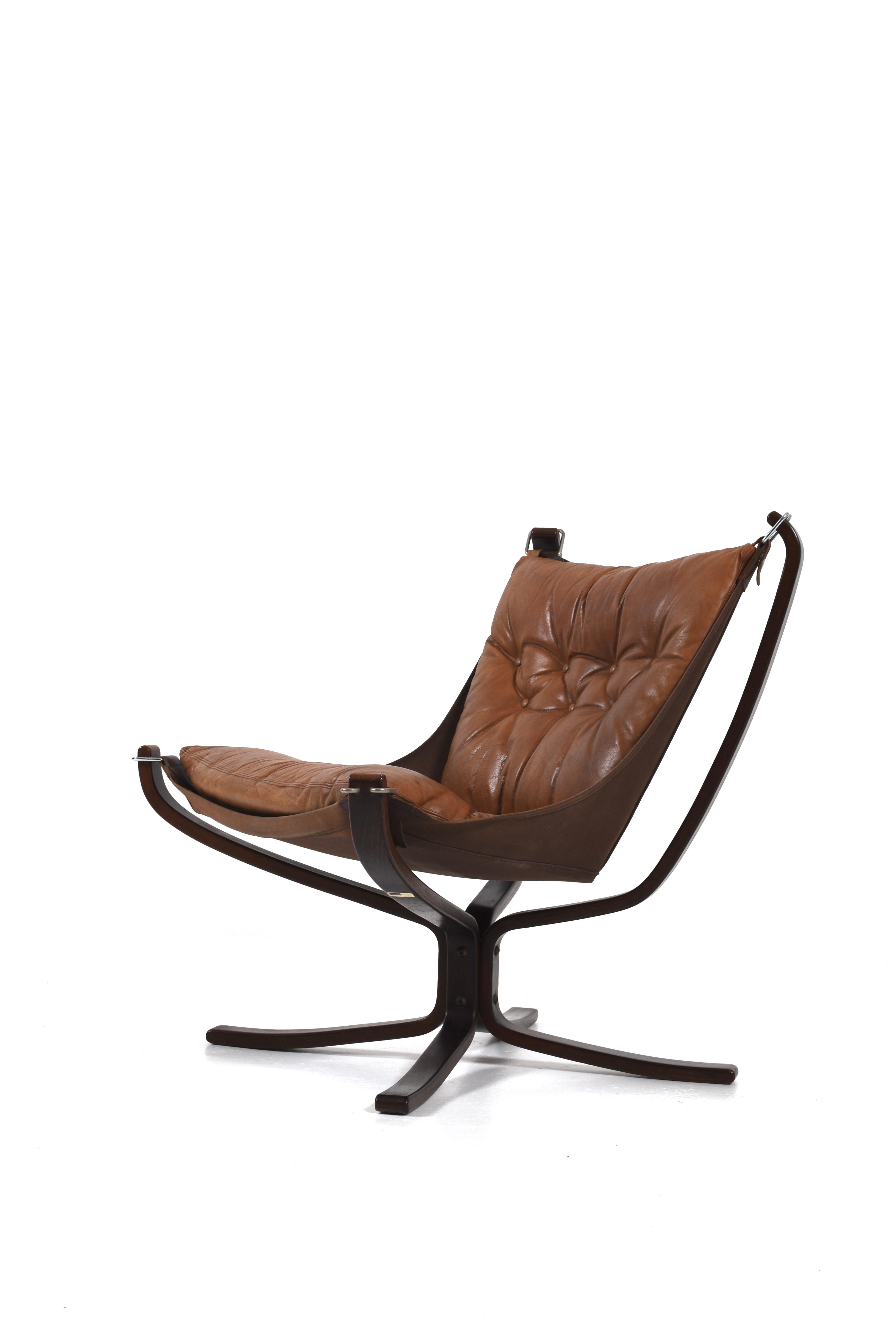 Mid-Century Modern Vintage Brown Leather Falcon Lounge Chair by Sigurd Ressell, Norway, 70s For Sale
