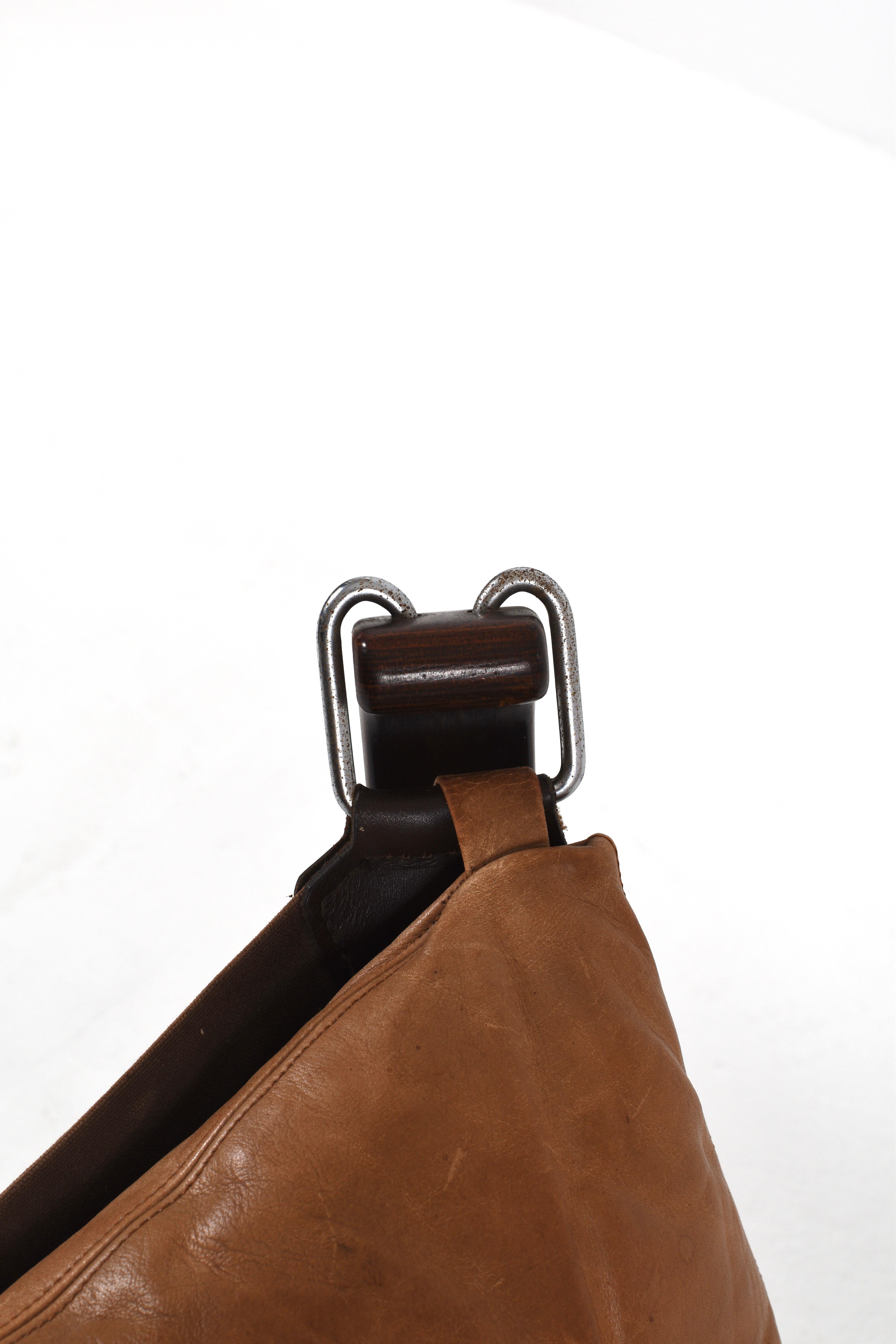 Vintage Brown Leather Falcon Lounge Chair by Sigurd Ressell, Norway, 70s In Good Condition For Sale In Göteborg, SE