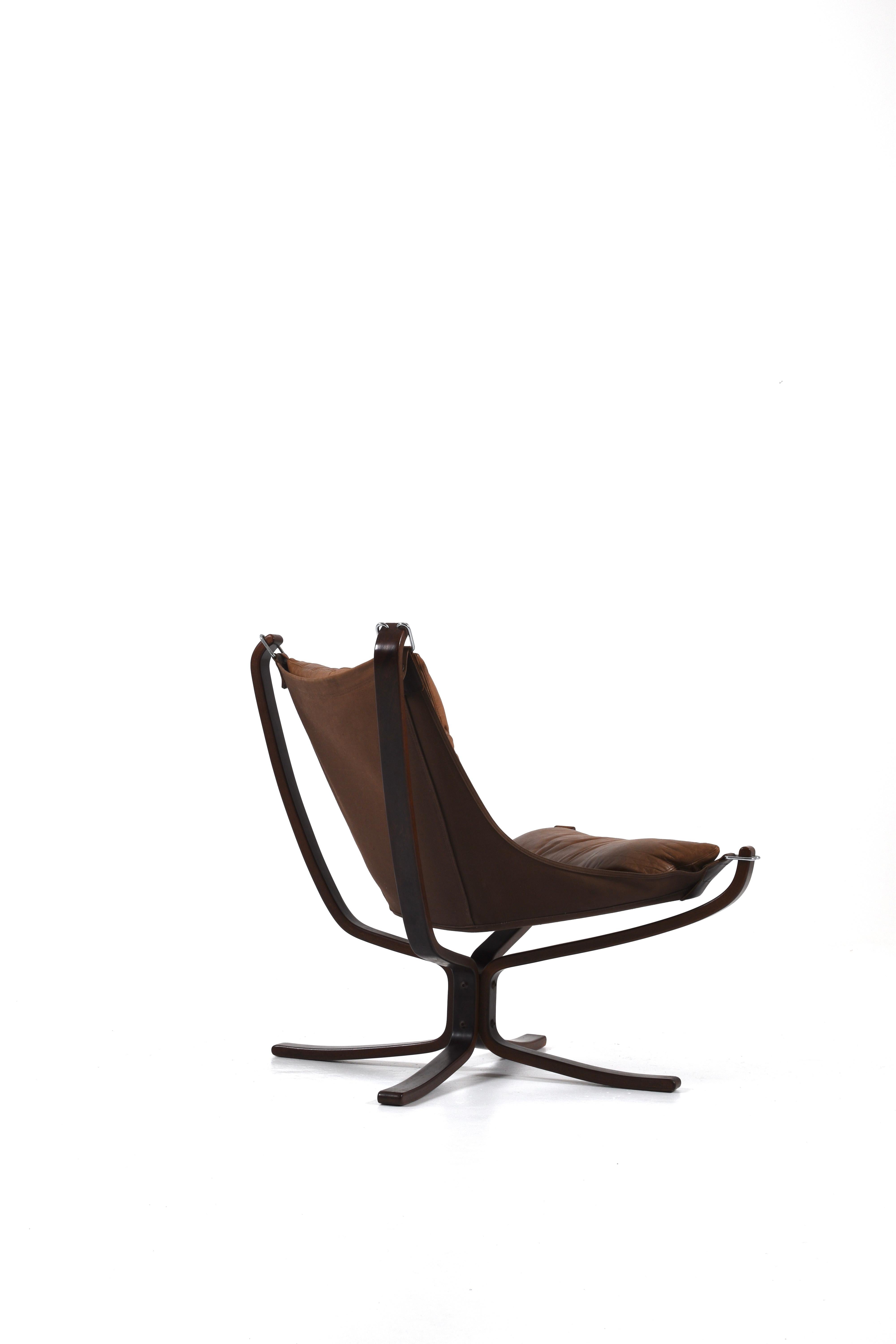 Late 20th Century Vintage Brown Leather Falcon Lounge Chair by Sigurd Ressell, Norway, 70s For Sale