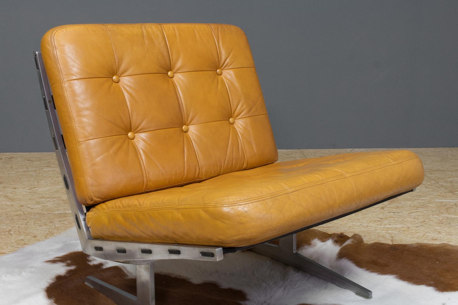 Metal Vintage Brown Leather Lounge Chair Caravalle by Paul Leidersdorff, Denmark, 1965 For Sale