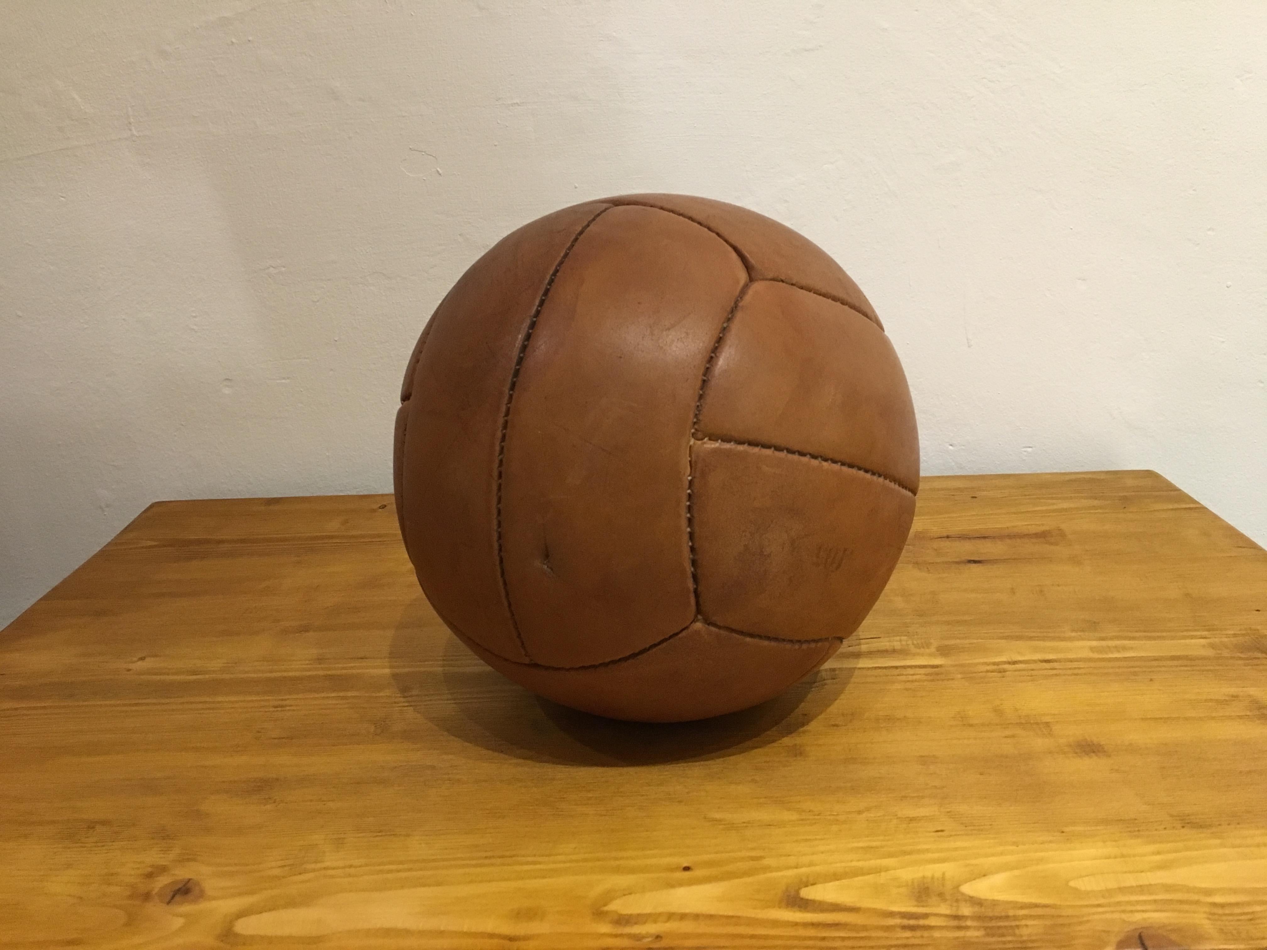 Vintage Brown Leather Medicine Ball, 2kg, 1930s 1