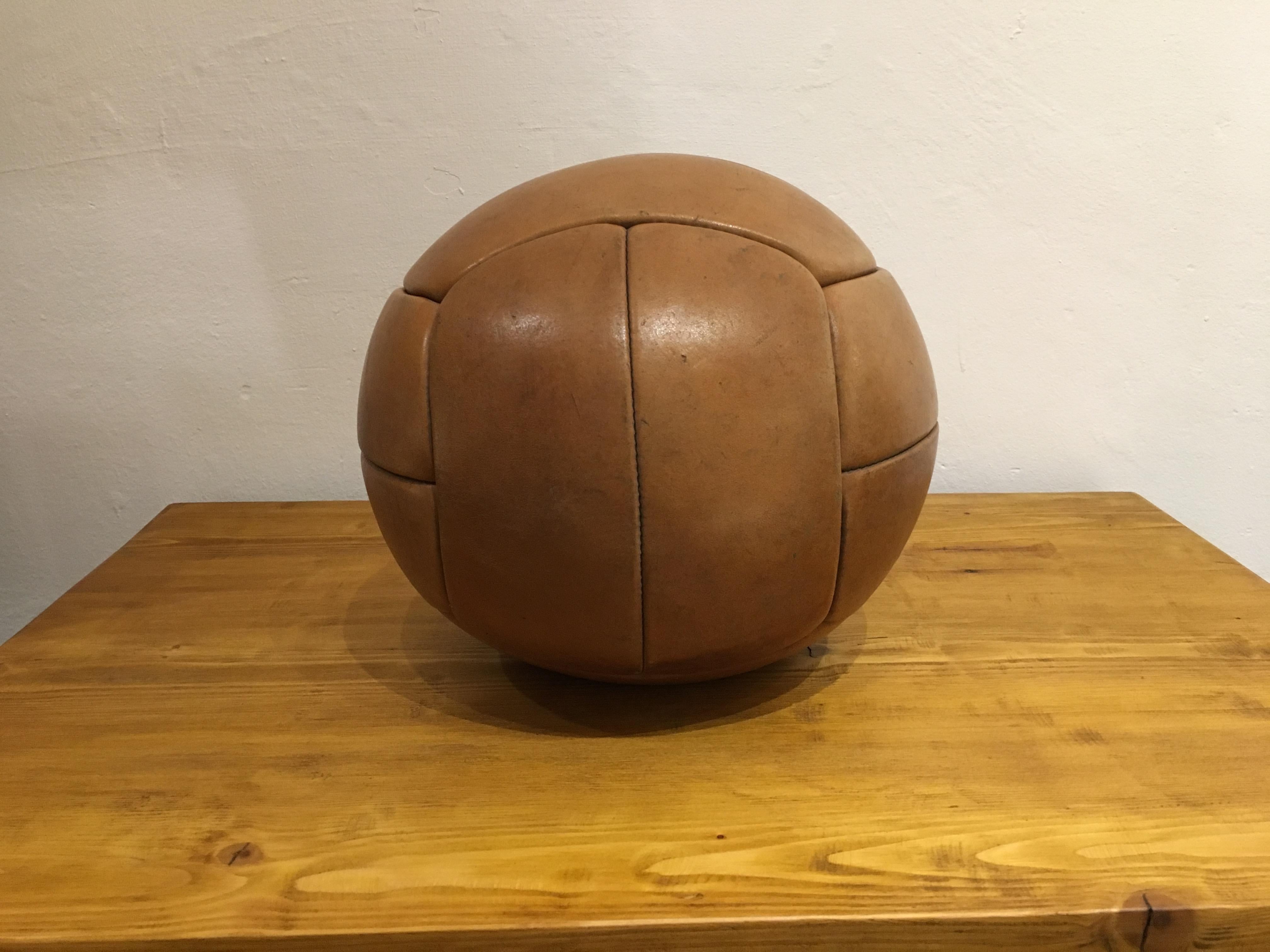 Czech Vintage Brown Leather Medicine Ball, 3kg, 1930s For Sale