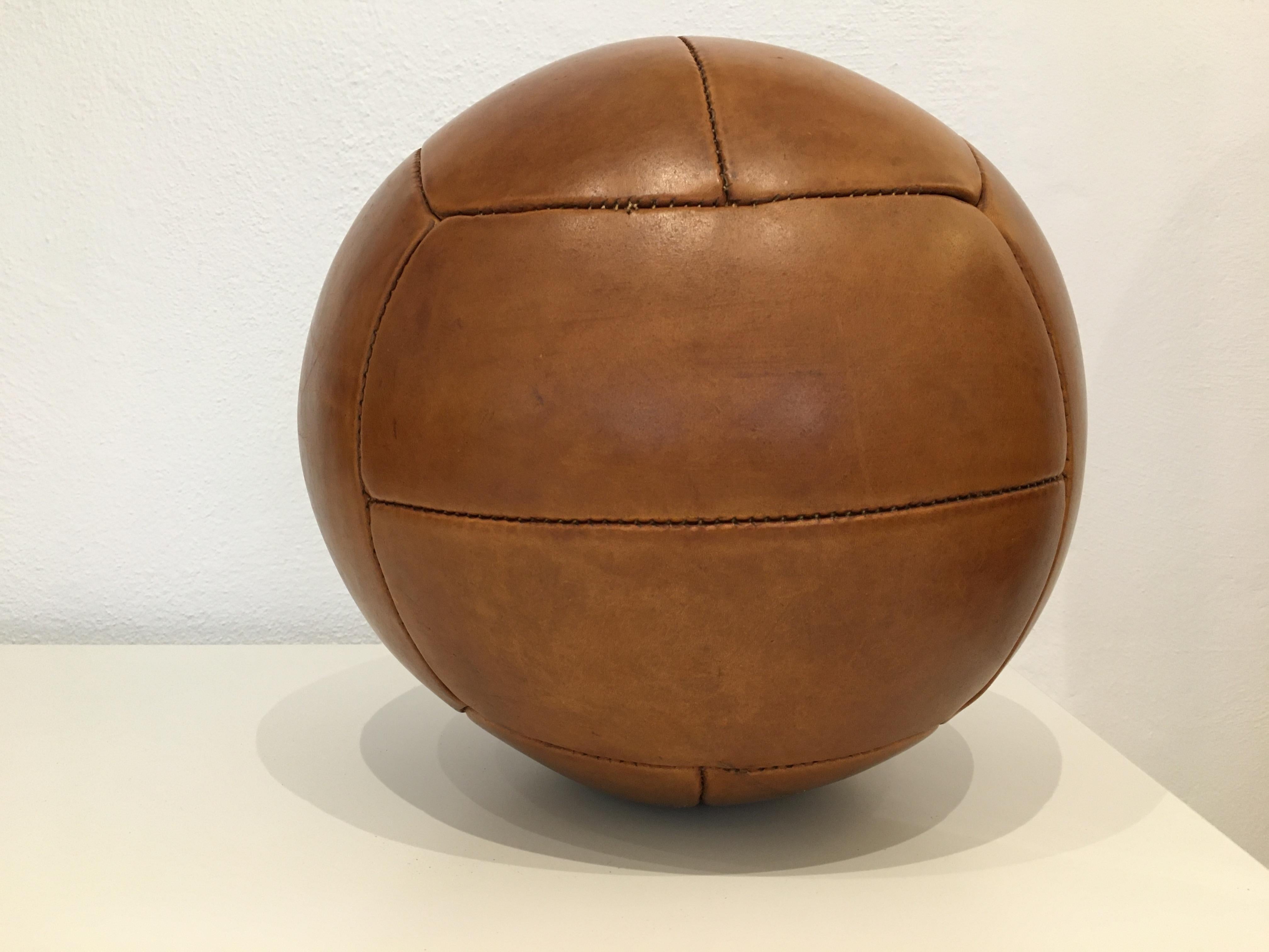 Czech Vintage Brown Leather Medicine Ball, 5kg, 1930s For Sale