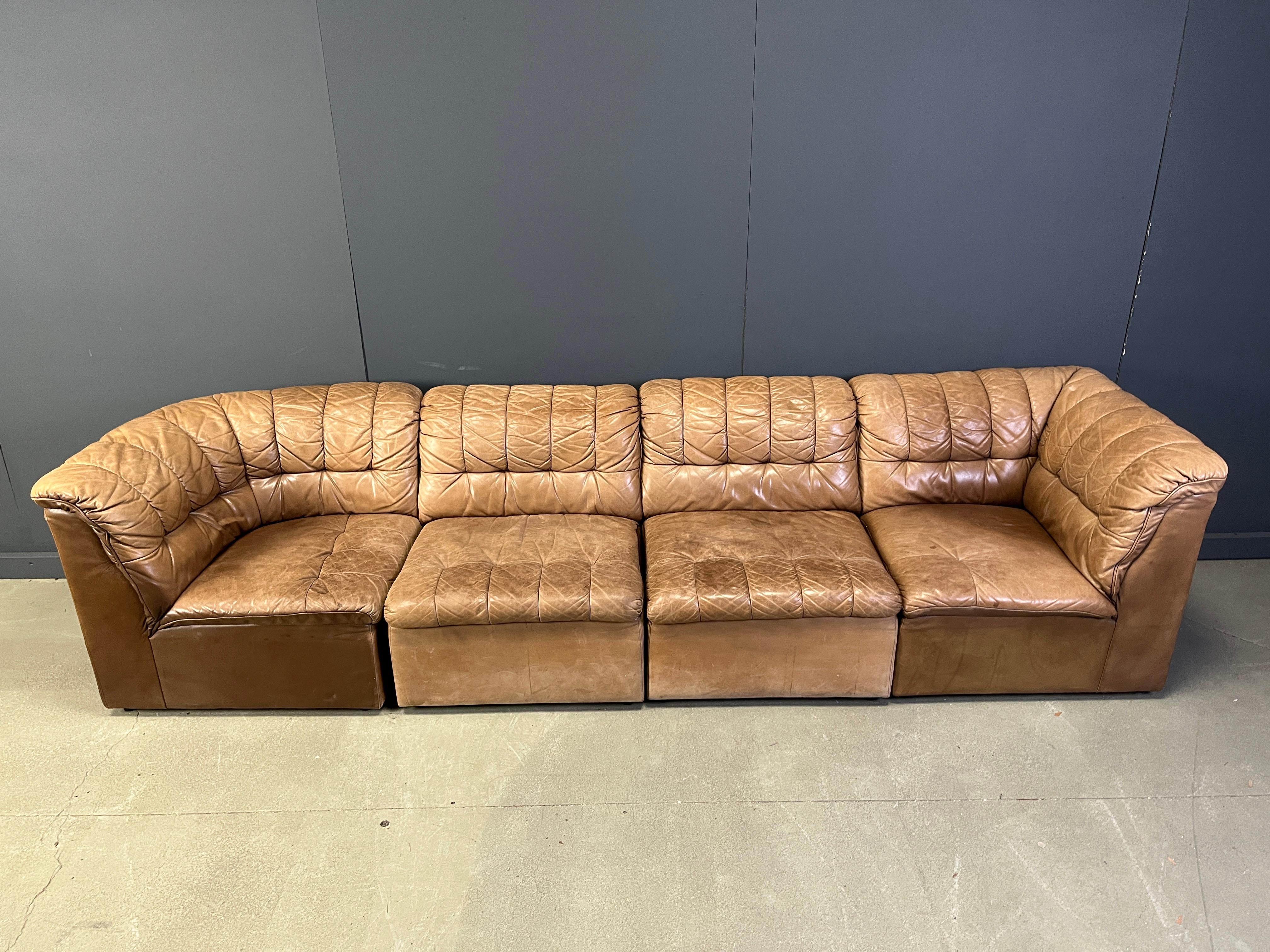 Vintage Braunes Ledersofa in Modulbauweise von Laauser, 1960er Jahre im Zustand „Gut“ im Angebot in Leuven, Vlaams Gewest