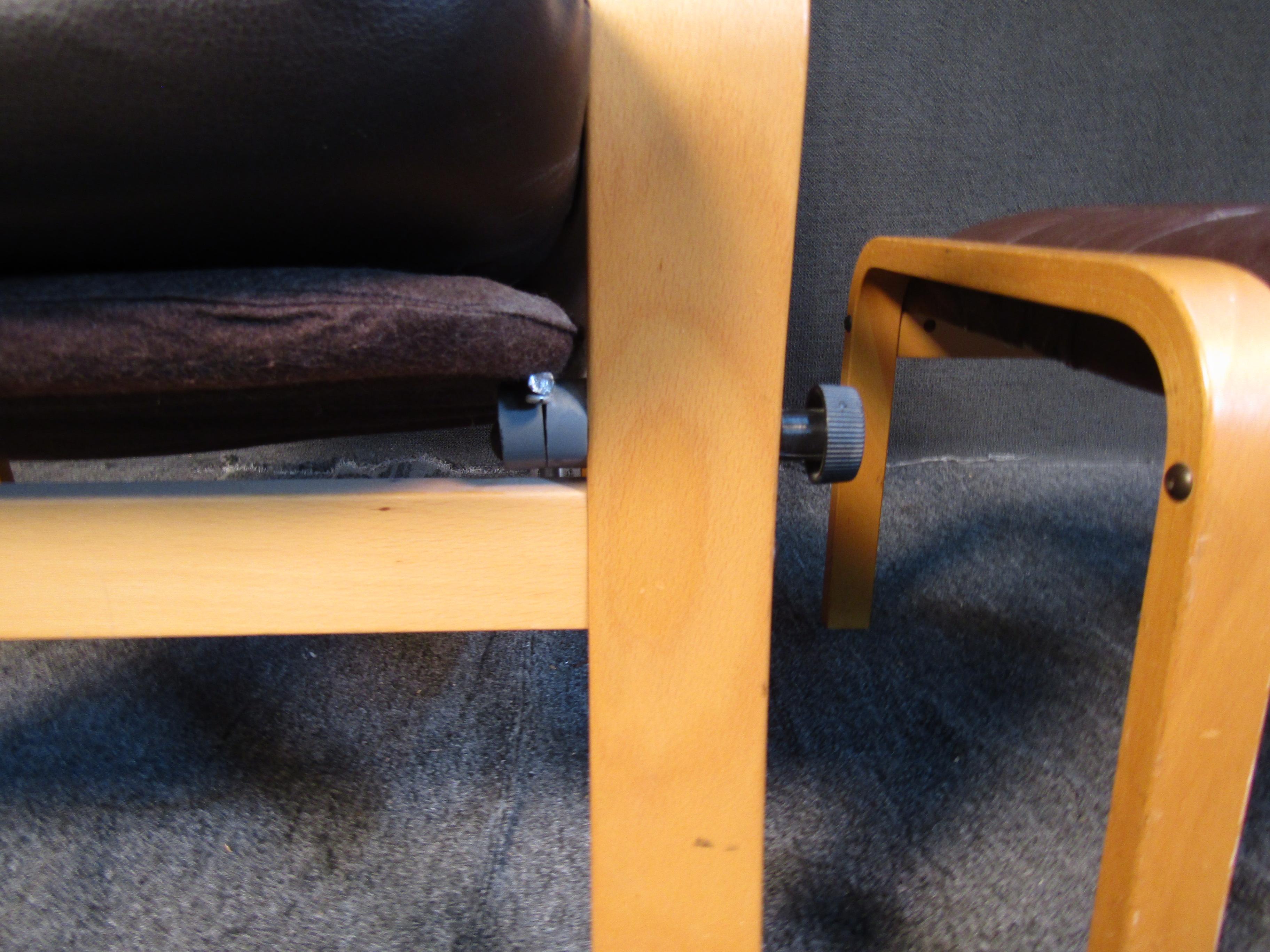 vintage leather recliner
