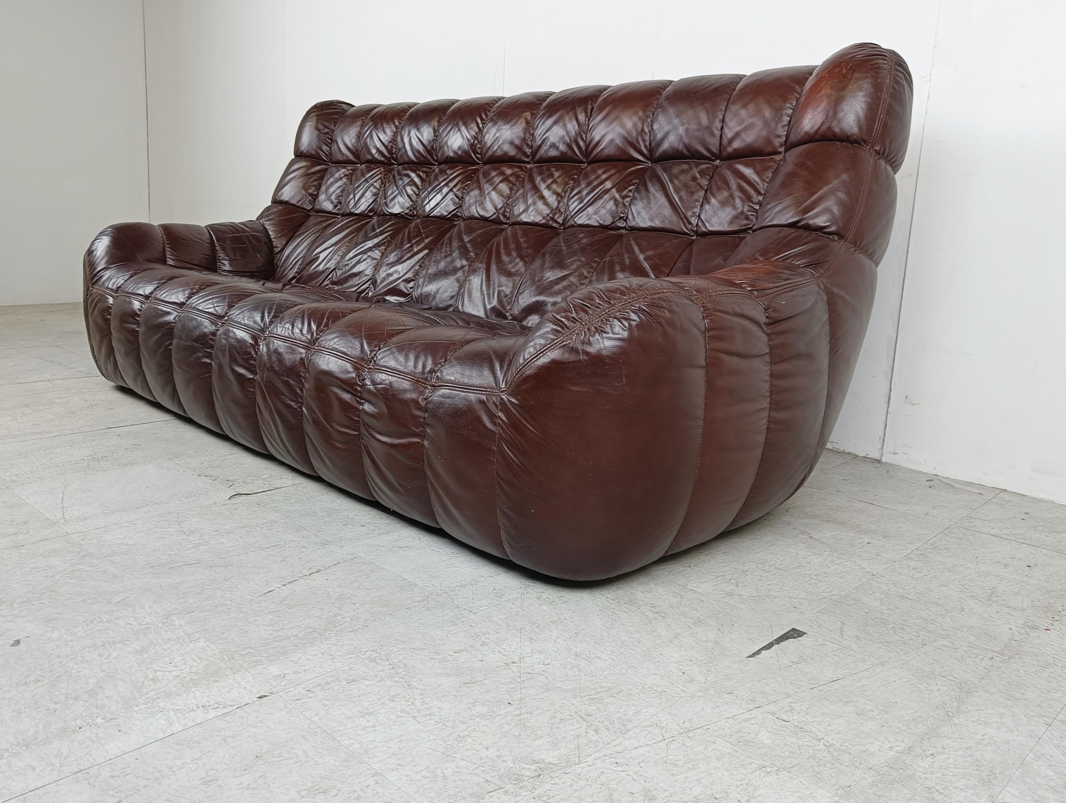 Leather Vintage brown leather sofa, 1970s 