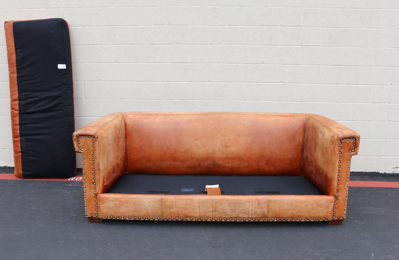 Canapé en cuir vintage Brown par Ralph Brown pour Henredon Furniture Ind, Inc. 4