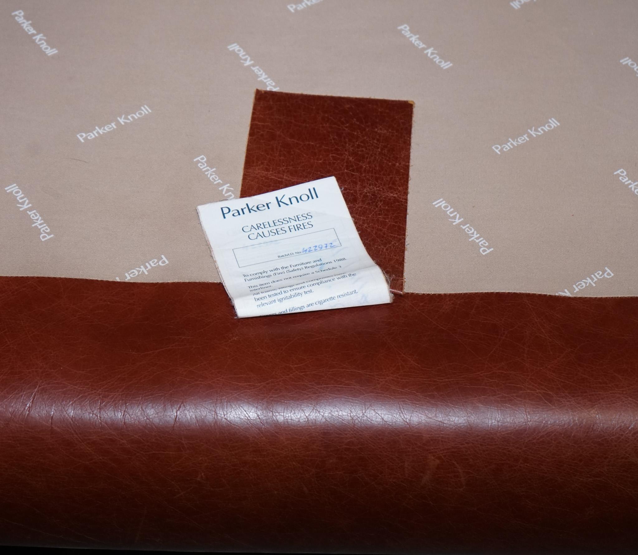 ViNTAGE BROWN LEATHER TWO SEATER PARKER KNOLL SOFA 7