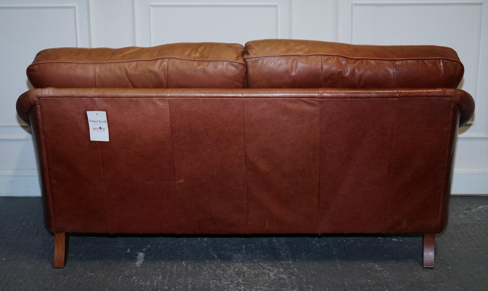 ViNTAGE BROWN LEATHER TWO SEATER PARKER KNOLL SOFA 10